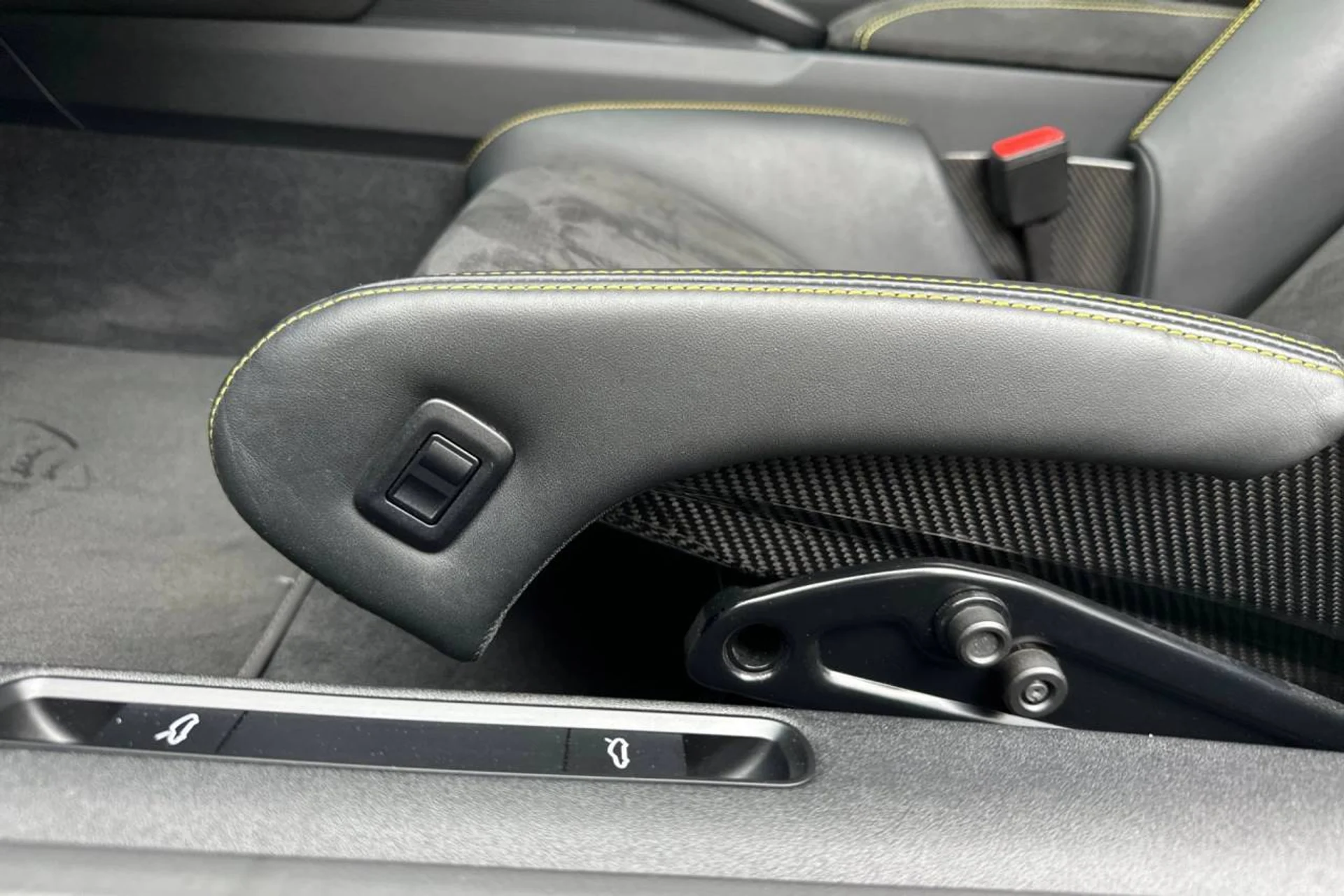 mph013_3327662931_1280_9fd4978b20