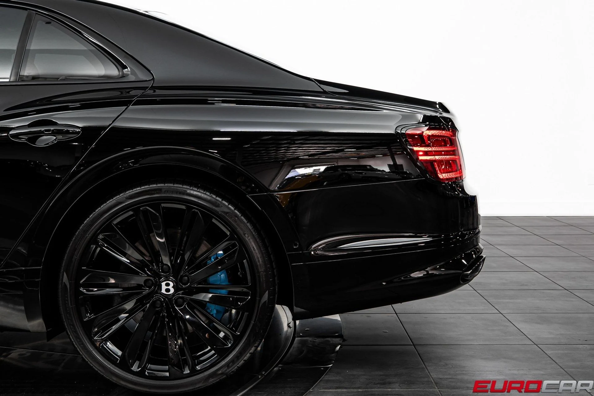 mph013_3333367471_image_14_fc1fcbda74