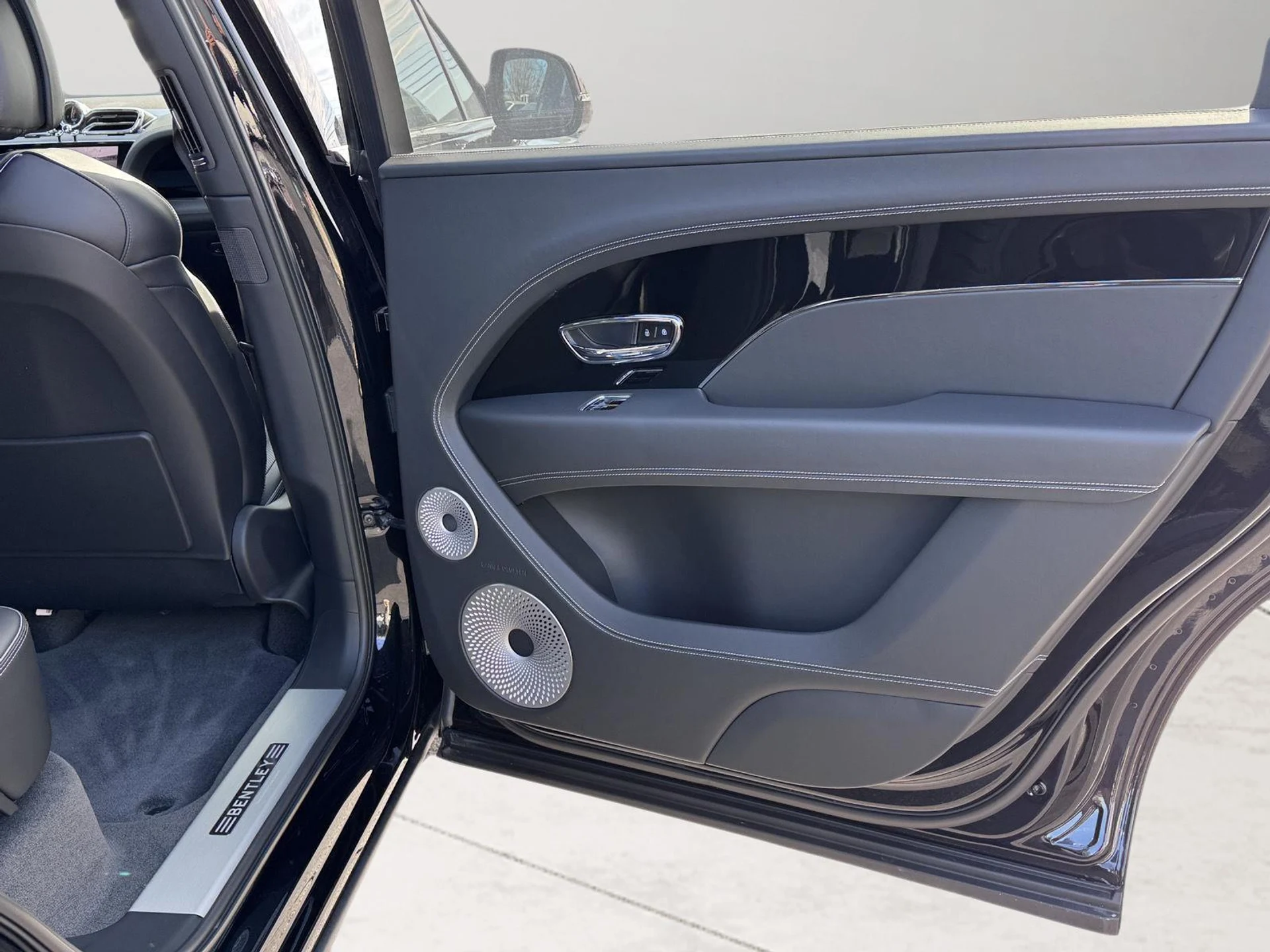 mph013_3335101978_9813e558e6bcb8872f30e260fbfc7e8b_1d5d6338f4