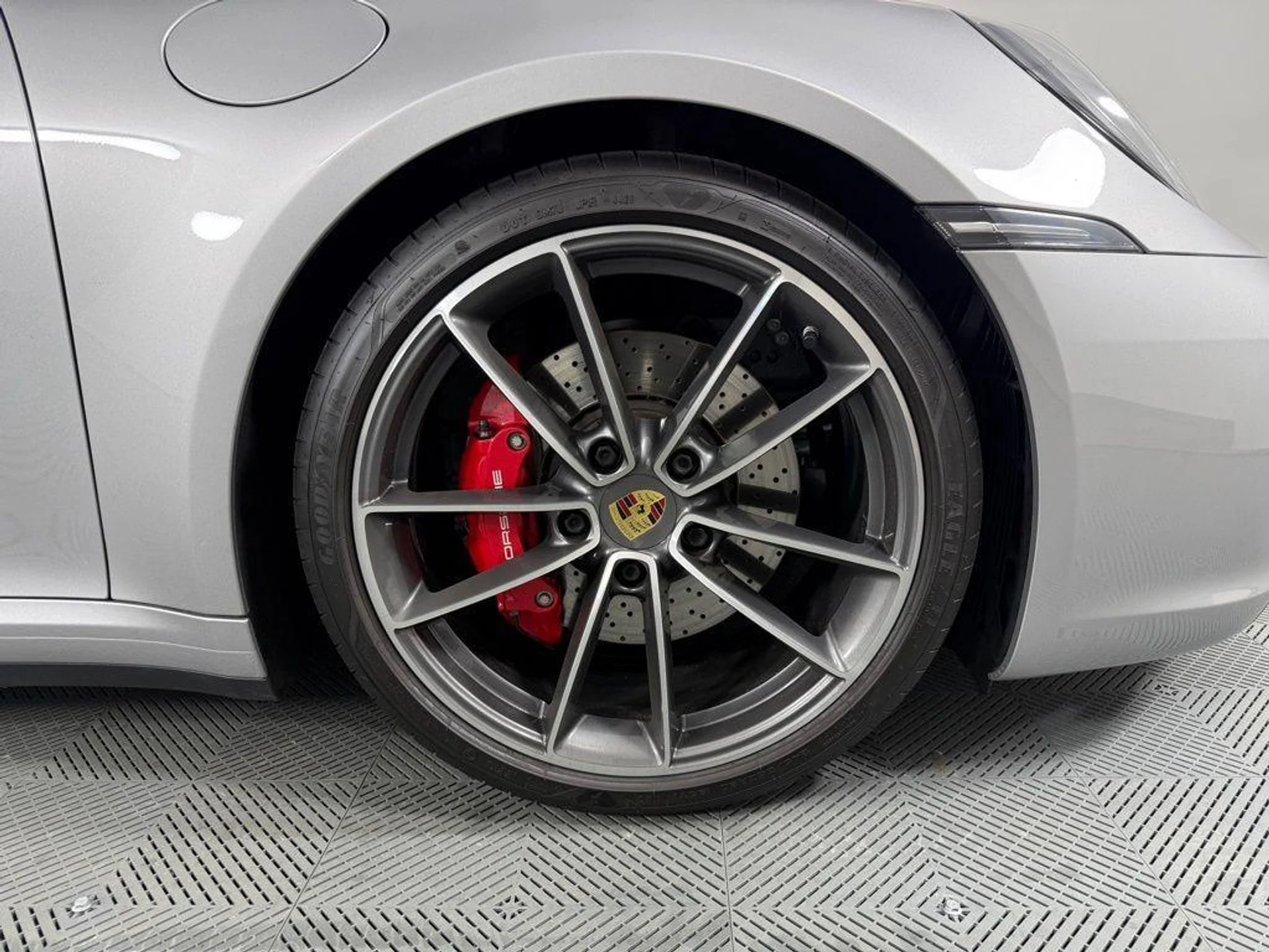 mph013_3335145319_fm0ndugqm5_XT_3_H_Qd_Uyr_S_Nhq9j0_ad2908fffa