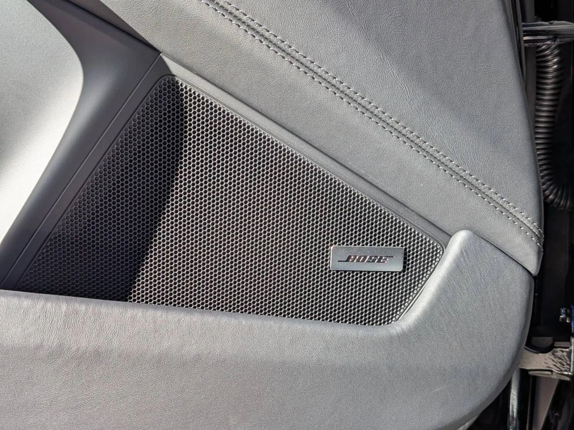 mph013_3342550849_88f2487fcf6cdea18afda61abf4c5d22_e624106c53