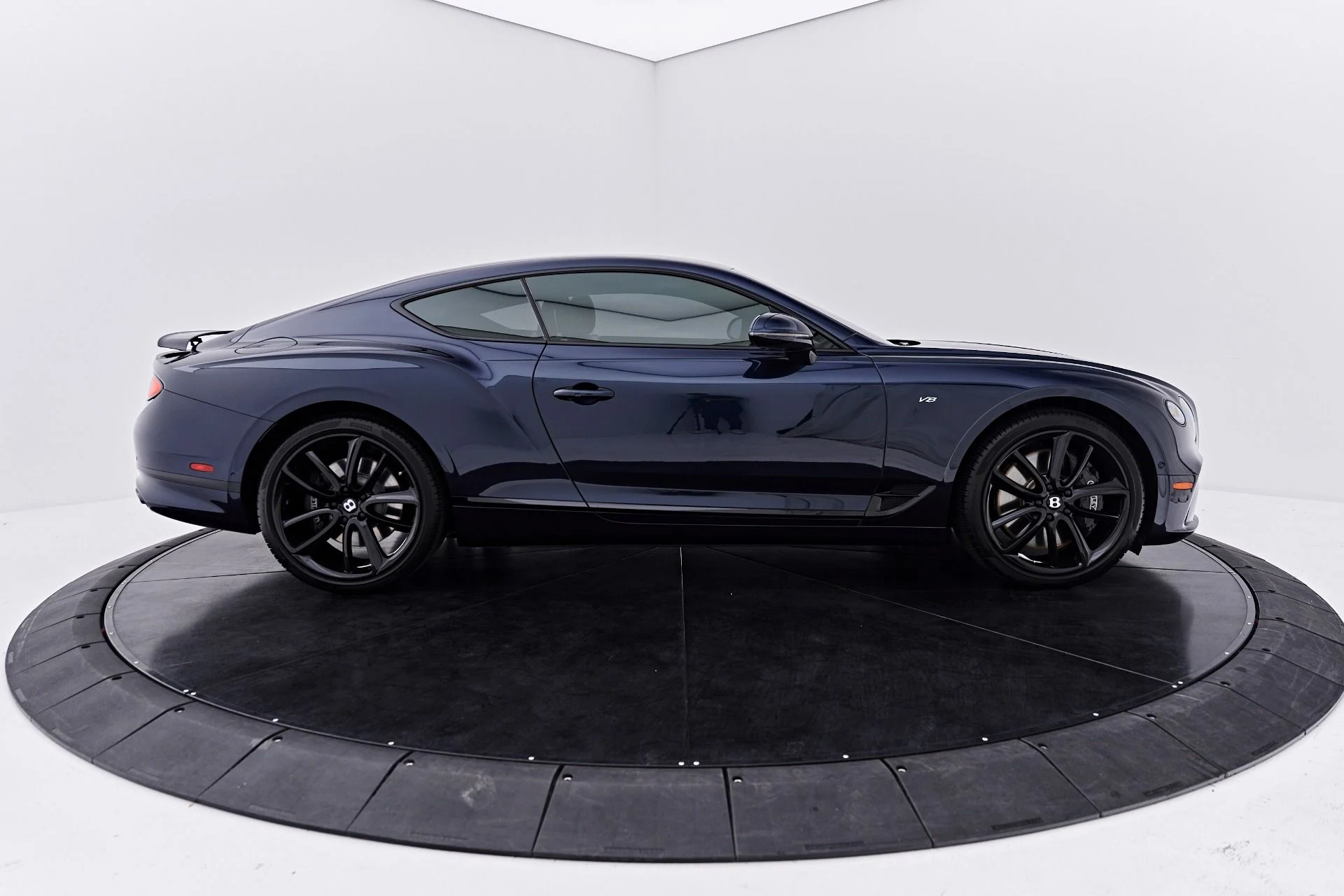 mph013_3343331151_Used_2022_Bentley_Continental_GT_V8_1790367688_139e09d06e