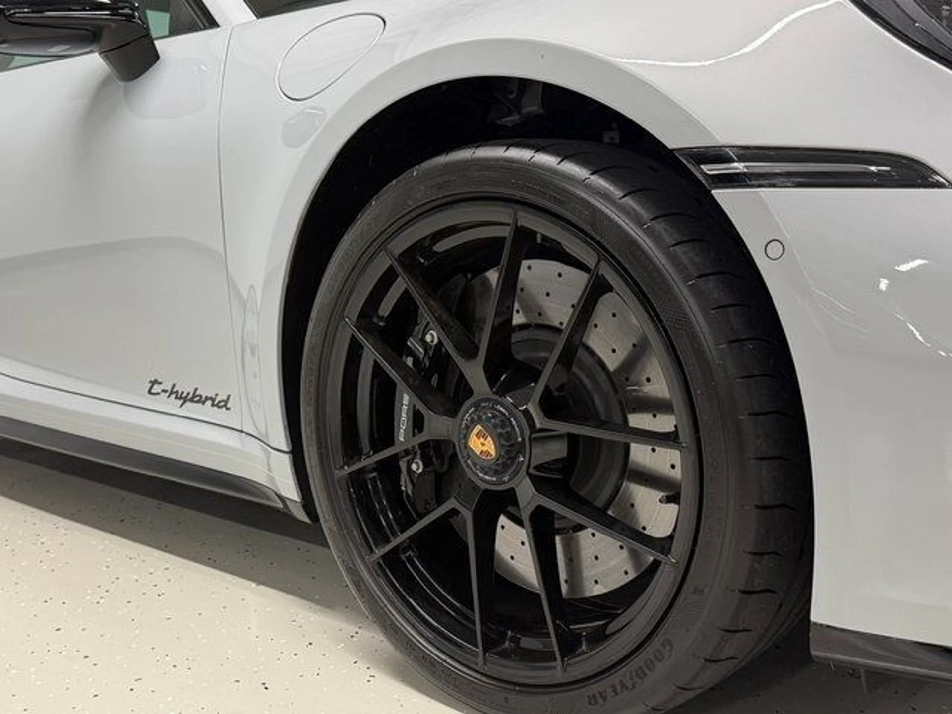 mph013_3351701088_9a6d6d24b2584edfd6cd4f22b81b2ed6_d1589efb83