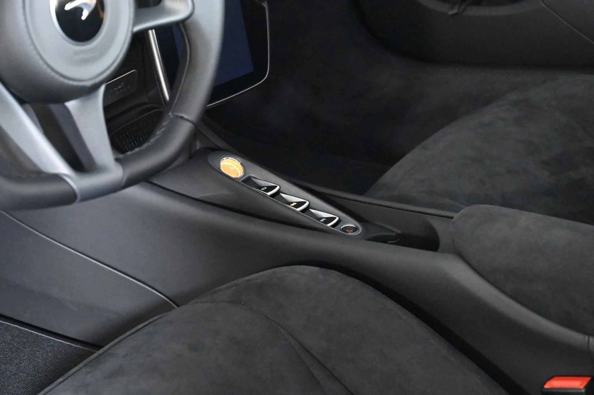 mph013_3351729082_new_2026_mclaren_artura_spider_11350_22950124_13_1024_50cce9cdb6