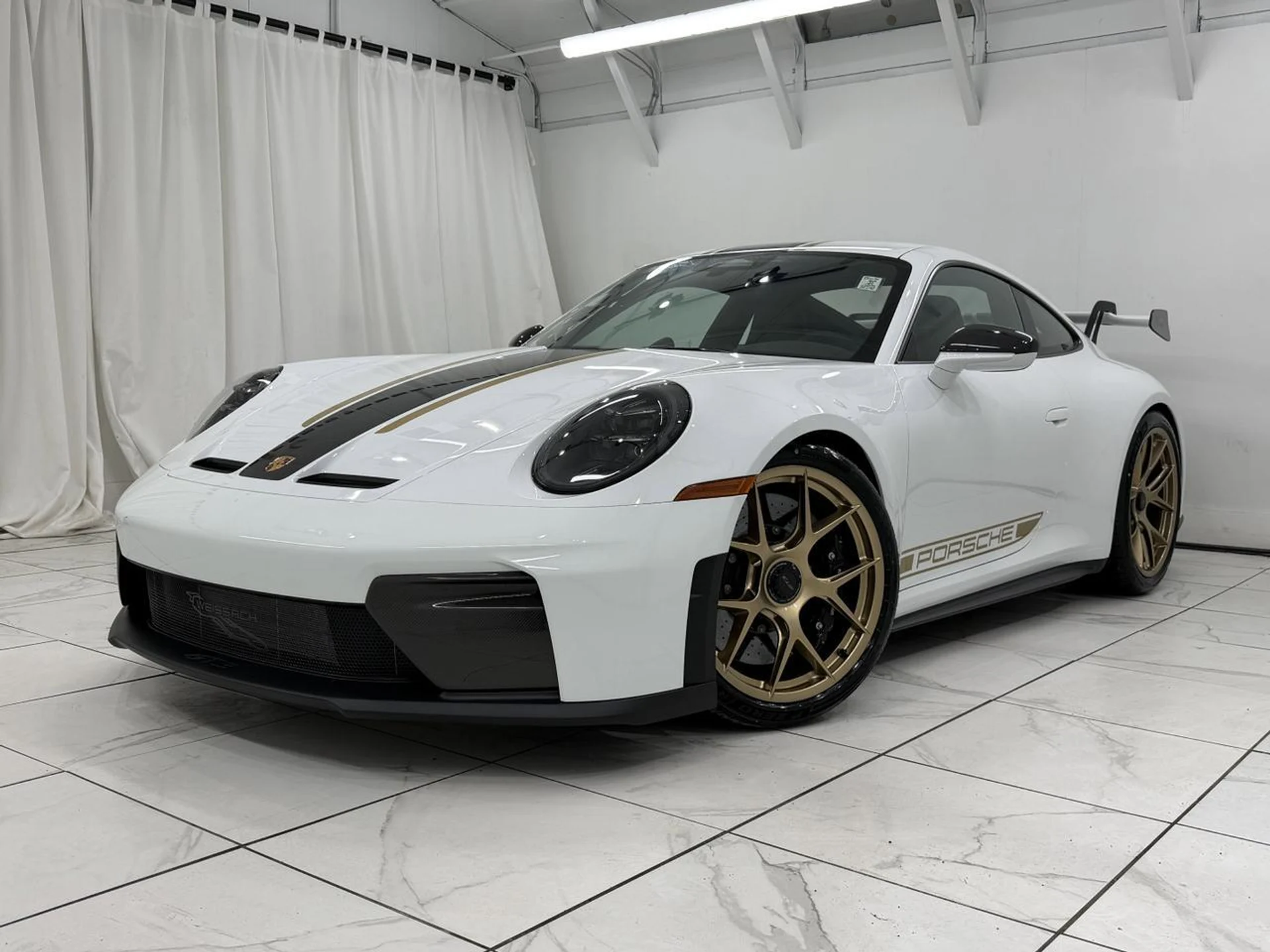 mph013_3355714362_0c78ed86e998f0e24f9b489083a217a7_128004e7d0