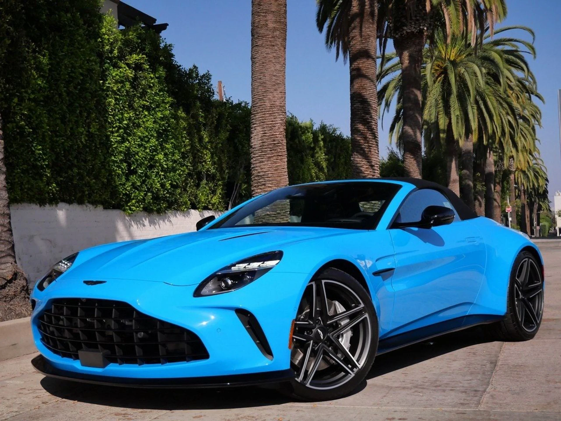 mph013_3355966103_154c1b08ef901181df87bb610be6d050x_0cad8cb027