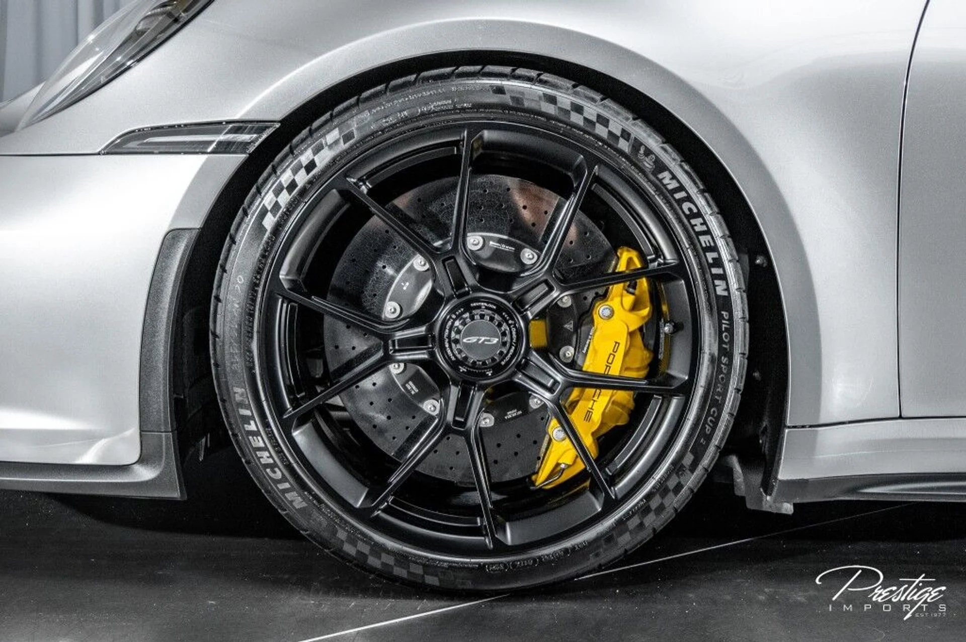 mph013_3356634750_d2bfe305a00b9338186d9f53b9d2a501_dfcd458639