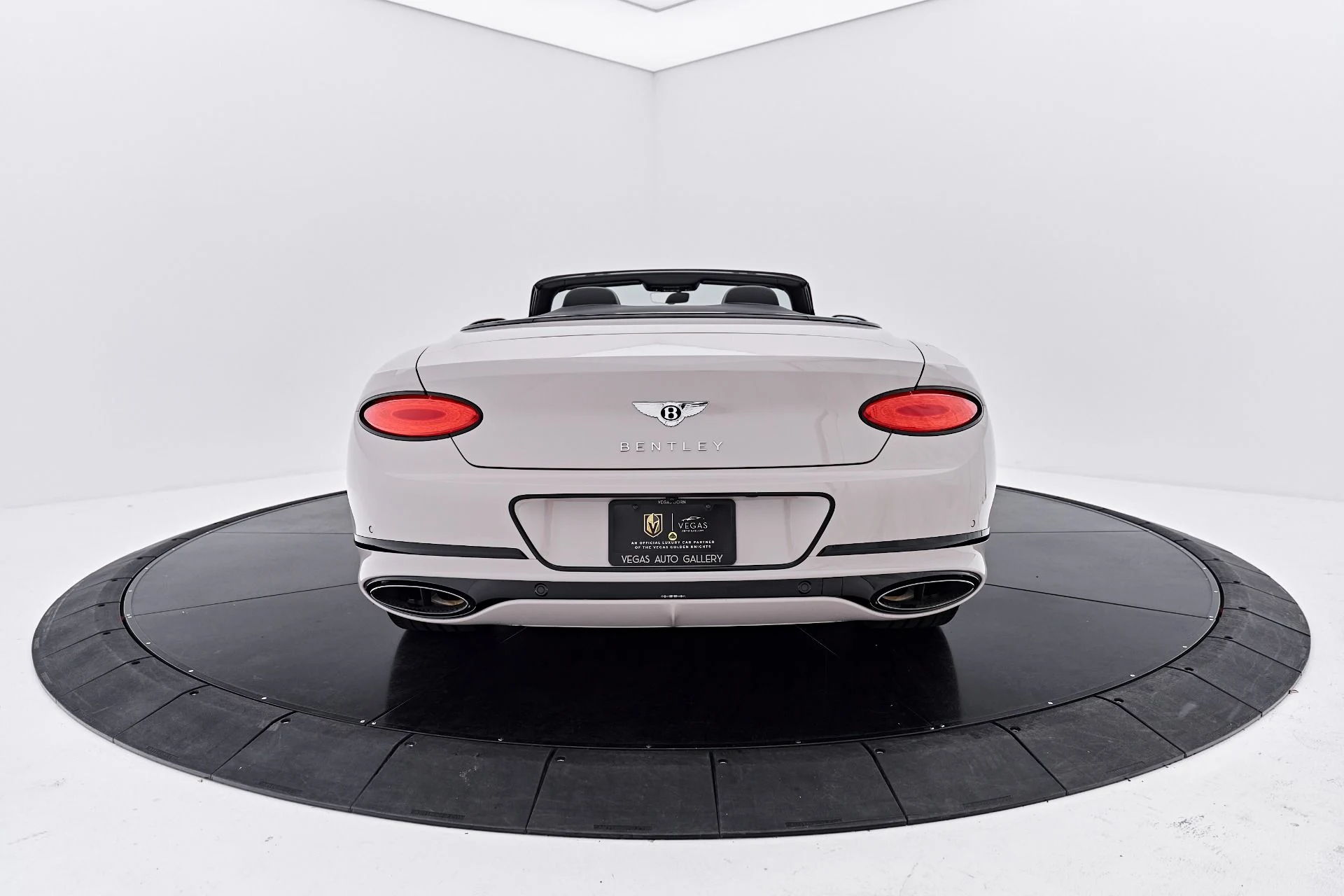 mph013_3356660305_Used_2024_Bentley_Continental_GT_Speed_1790300418_82f6a1d7f5