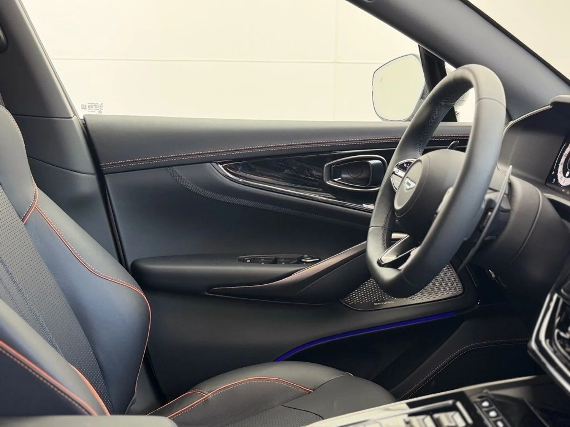 mph013_3356813958_ukfte7rjof5mg2xk72b0vltew4mn_2a9c8c3068