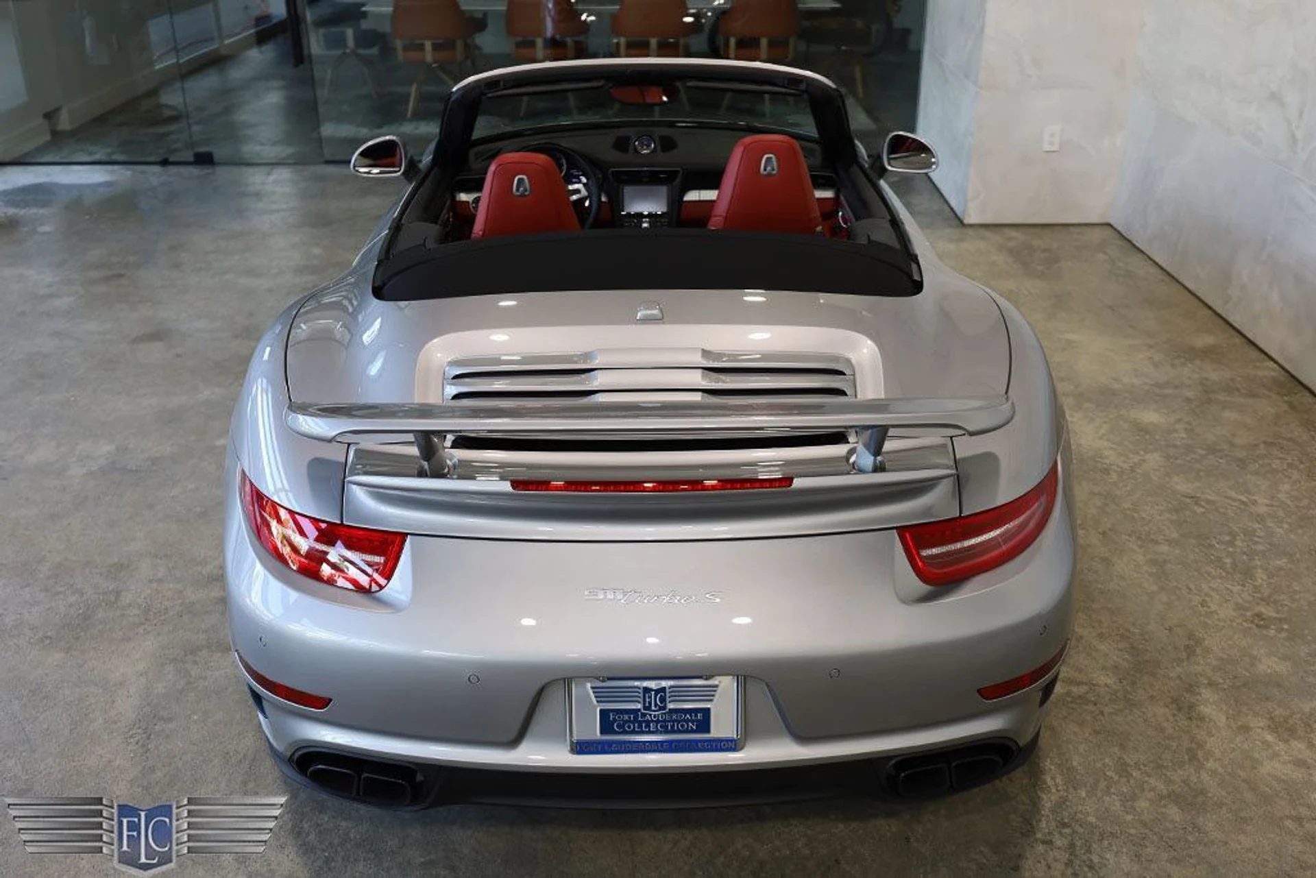 mph013_3358356056_used_2014_porsche_911_turbocabriolet_9689_22886118_14_1024_39f7be9e4c