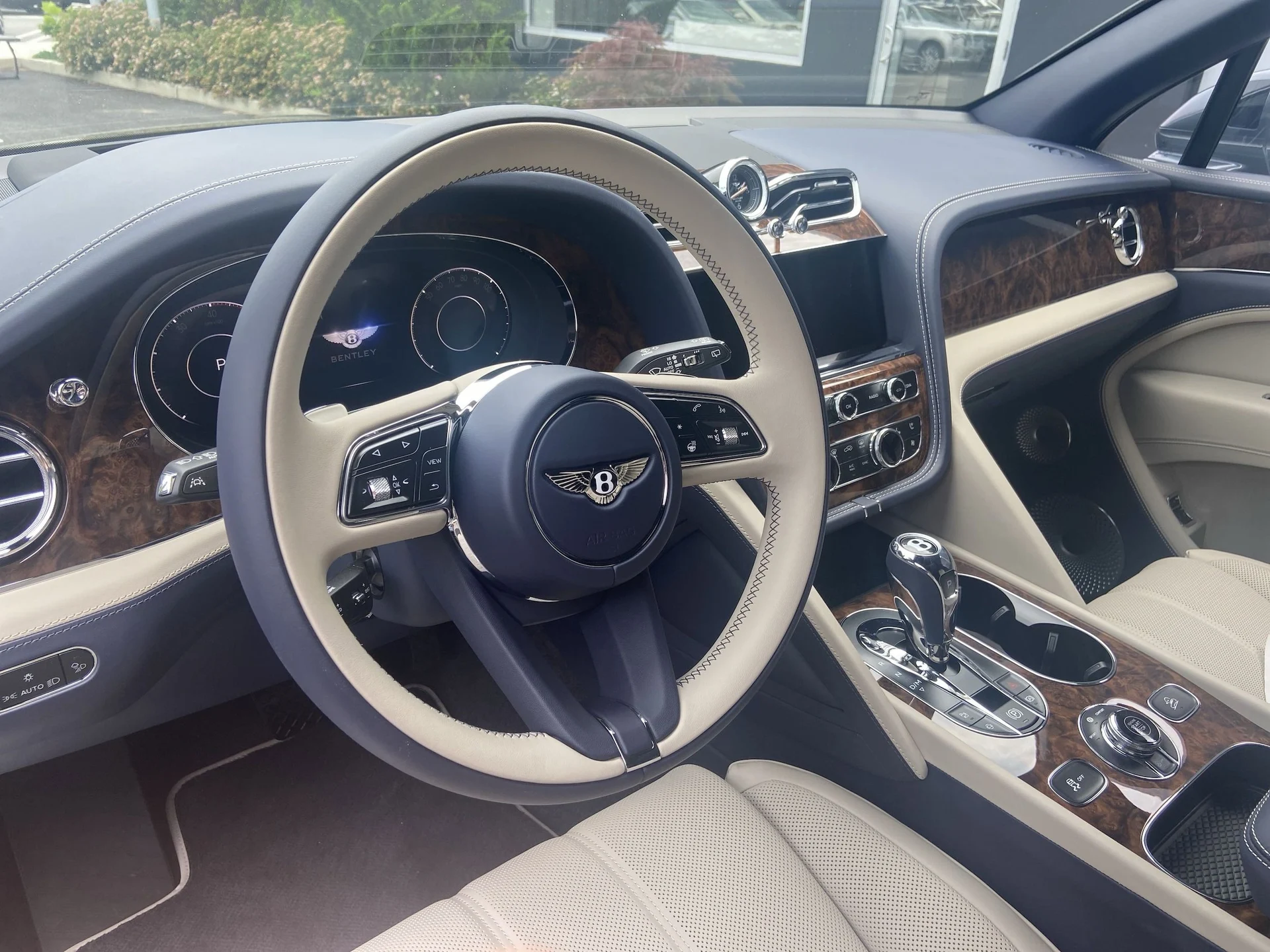 mph013_3361703715_7cf1e4258c45b5a9691bc44b6fa5e7c8x_ddc52344d7