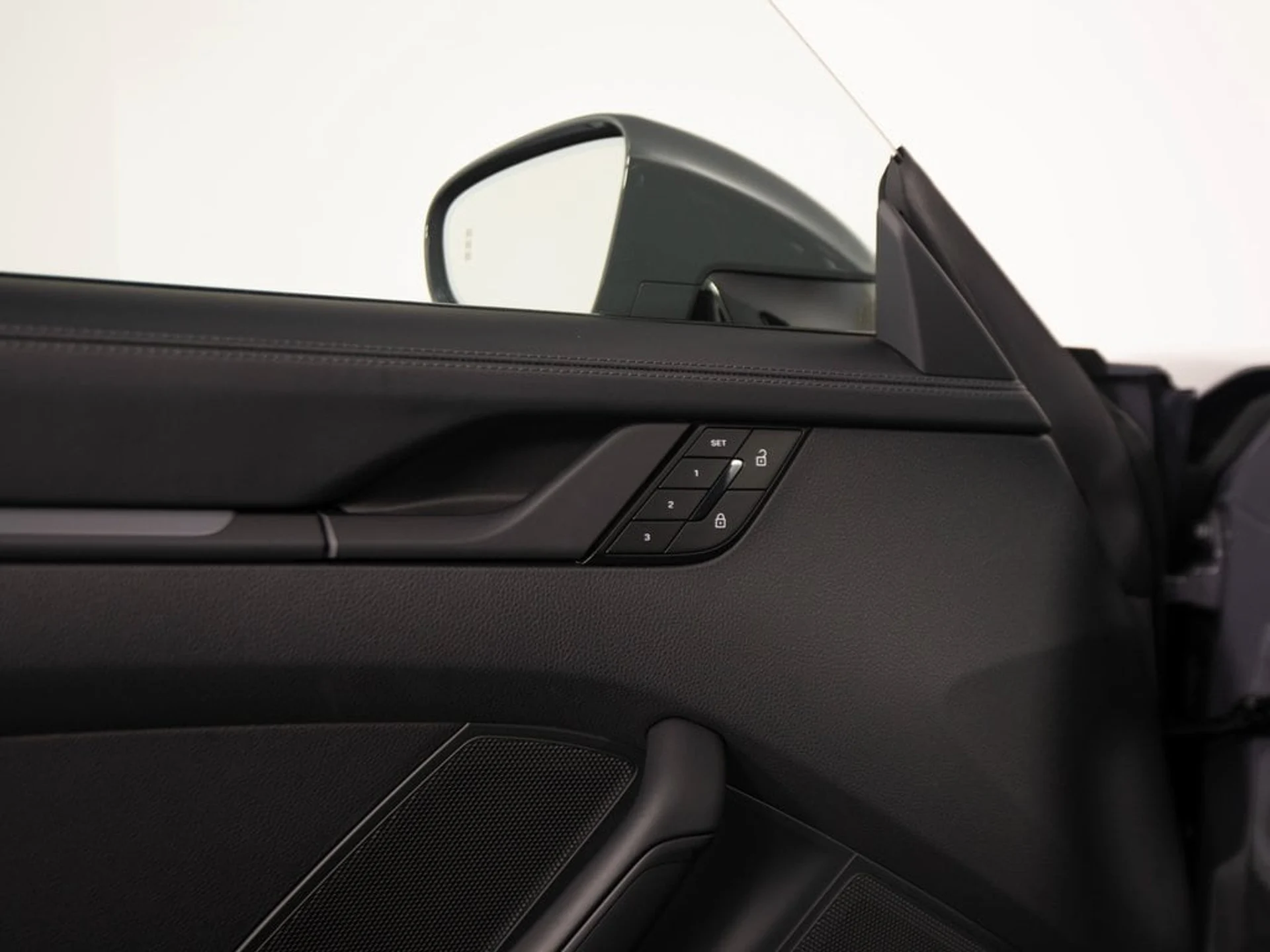 mph013_3367059790_da493225ab0a38626f52350349498121x_29ea594412