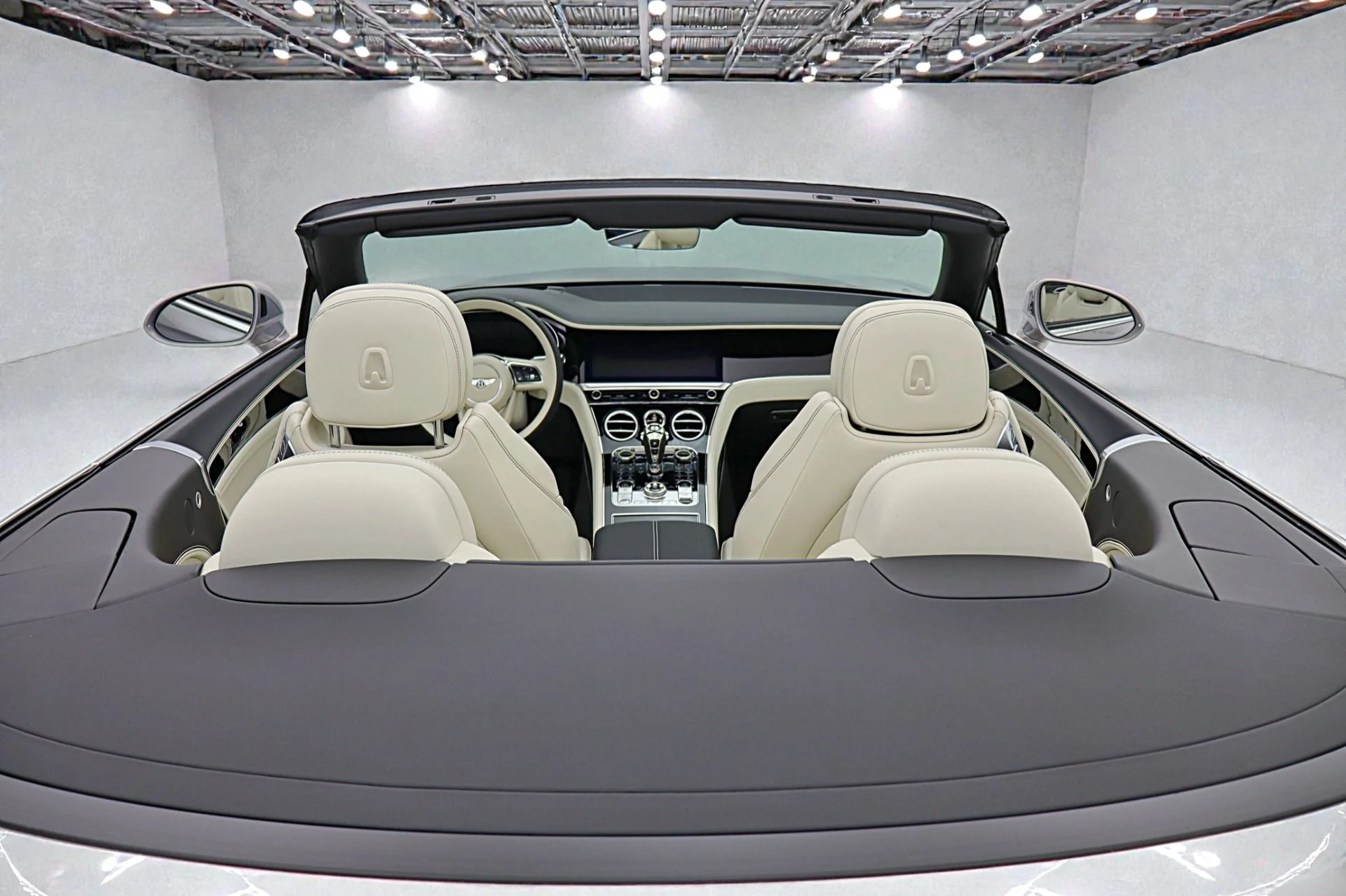 mph013_3372124315_New_2026_Bentley_Continental_GTC_1d52ae1f46