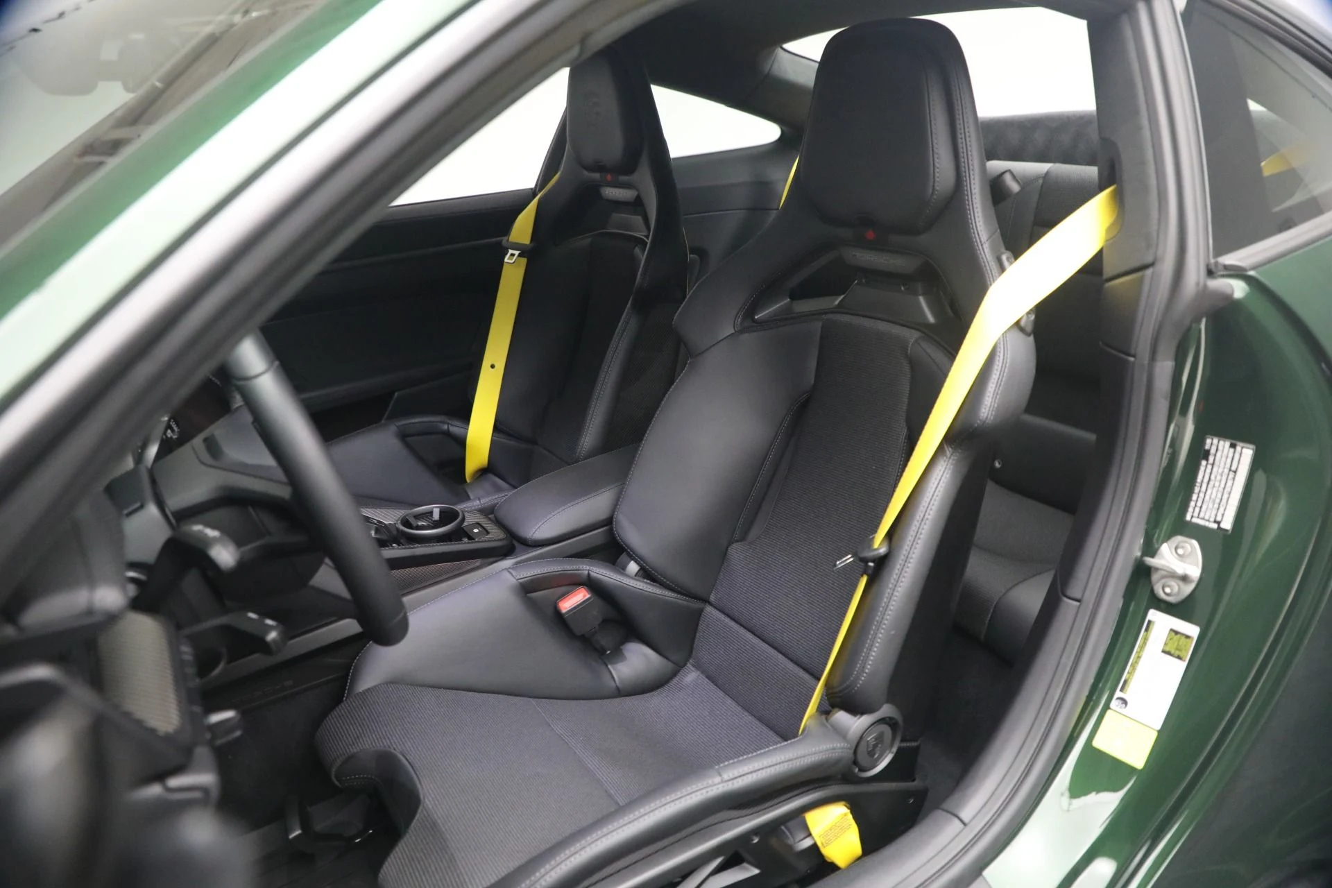 mph013_337977887_Used_2026_Porsche_911_GT_3_Touring_1782409830_ae073a87eb