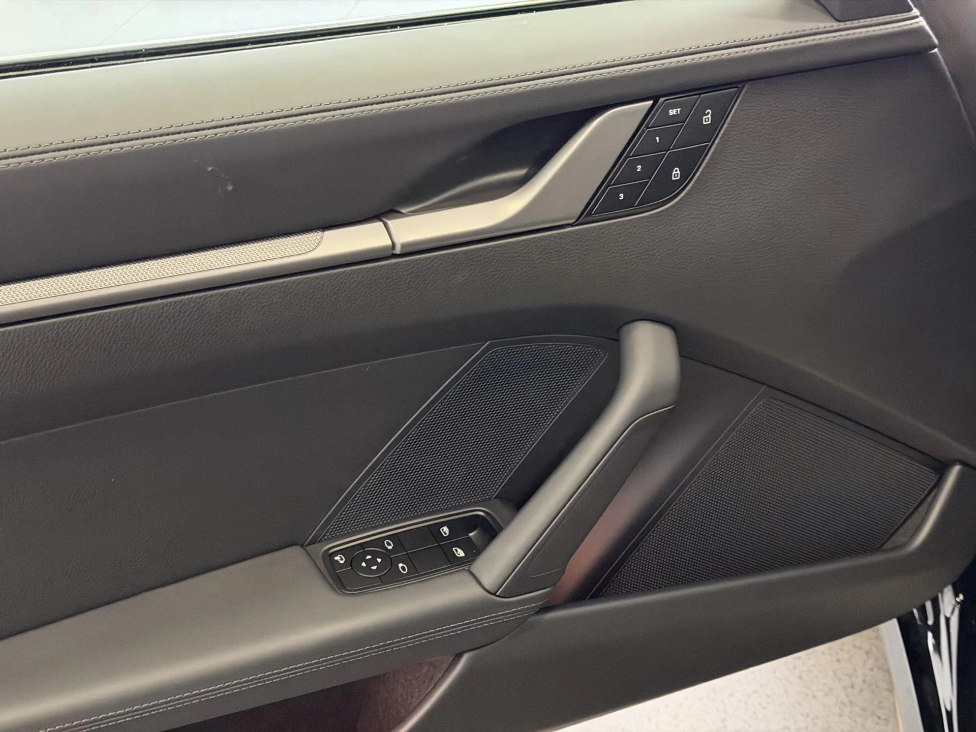 mph013_3381460594_cfc6bc19d9792fcd758eca5e6c356107x_7cd34b1b2d