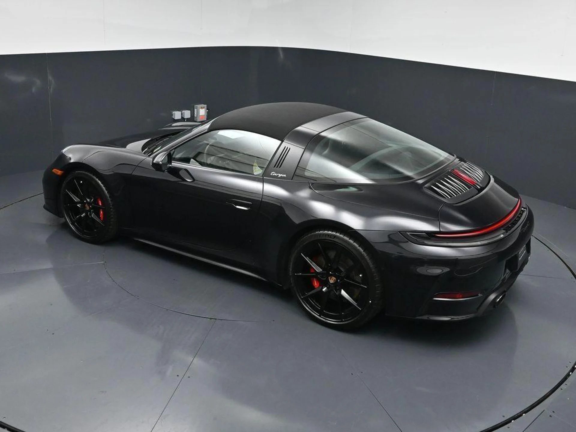 mph013_3383692337_b_Hj3lc1b_M3_C6p7_Q44_OA_St8bnh_Uw_6e48cd7756