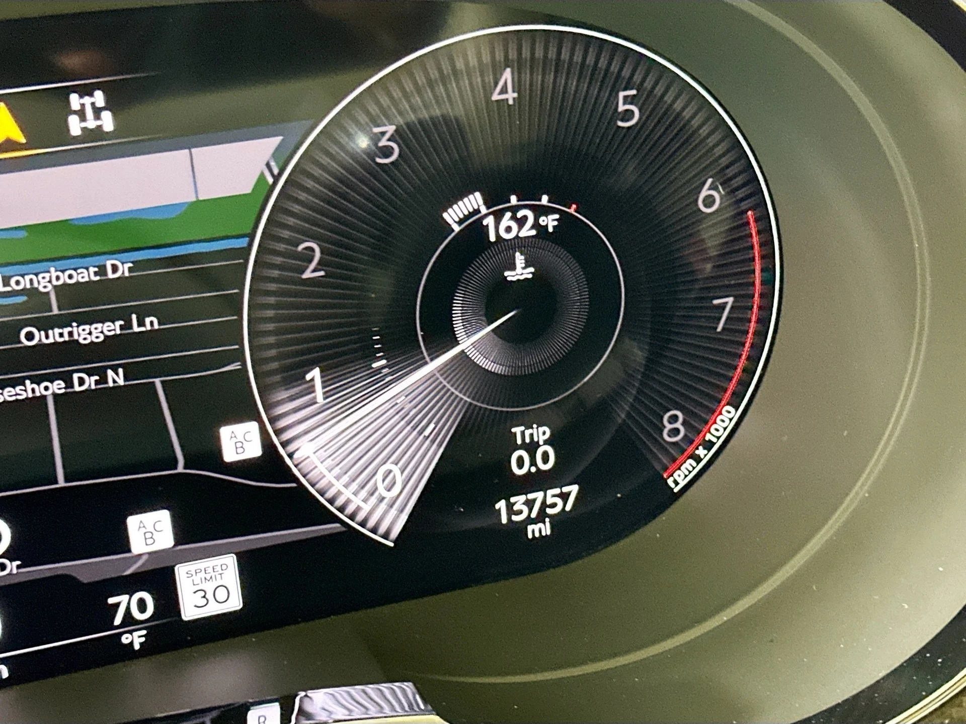 mph013_3389256572_14_85786796d8