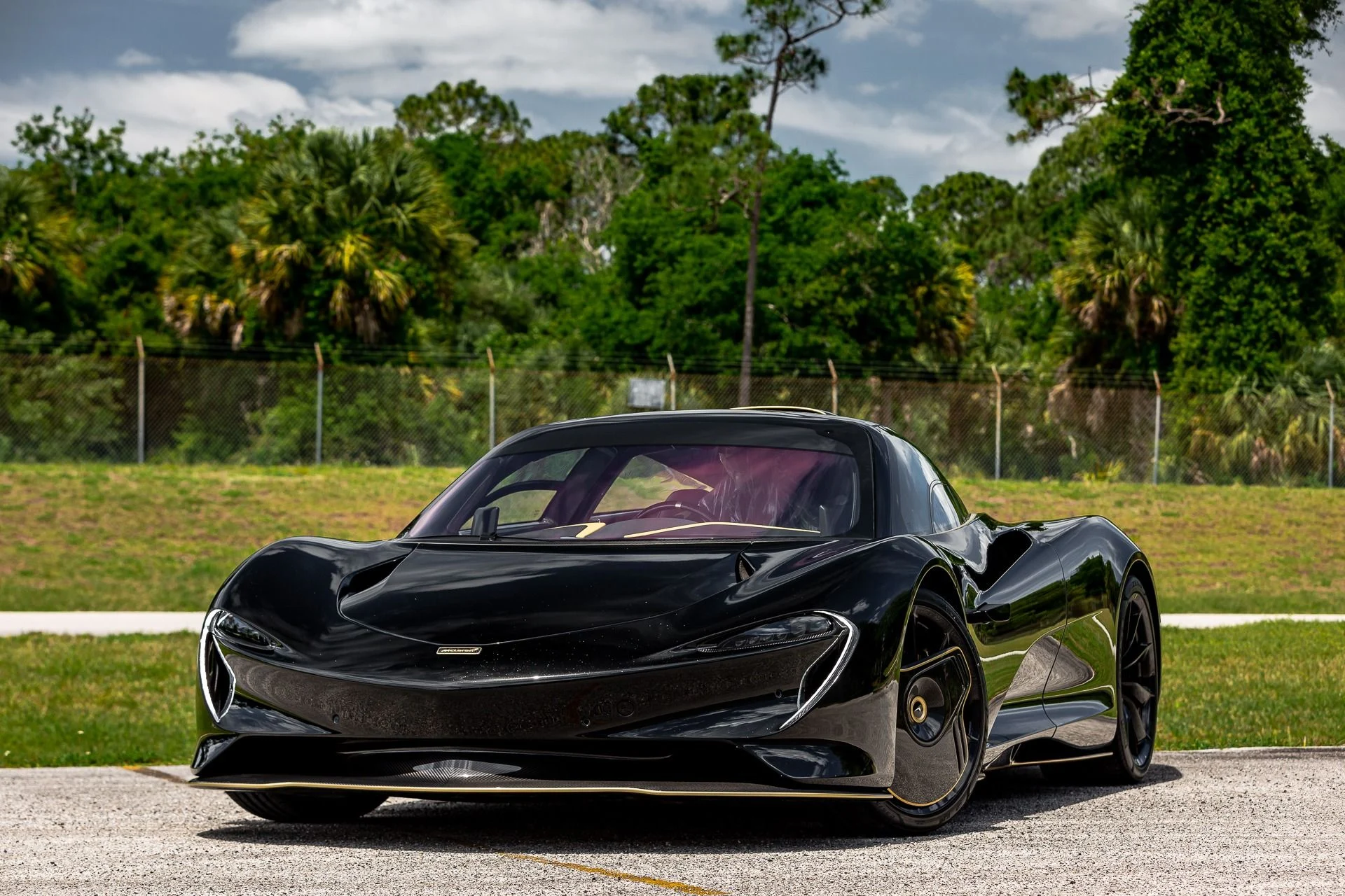 mph013_3389444138_251_p14_l_e5e270824b