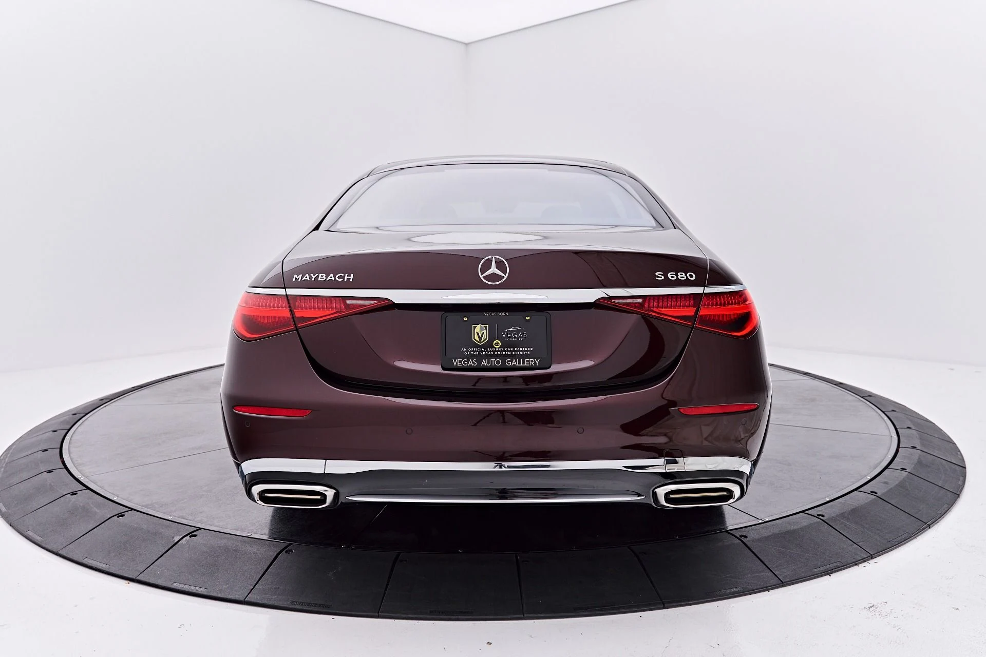 mph013_340097907_Used_2024_Mercedes_Benz_S_Class_Maybach_S_680_1790208533_1193010ded