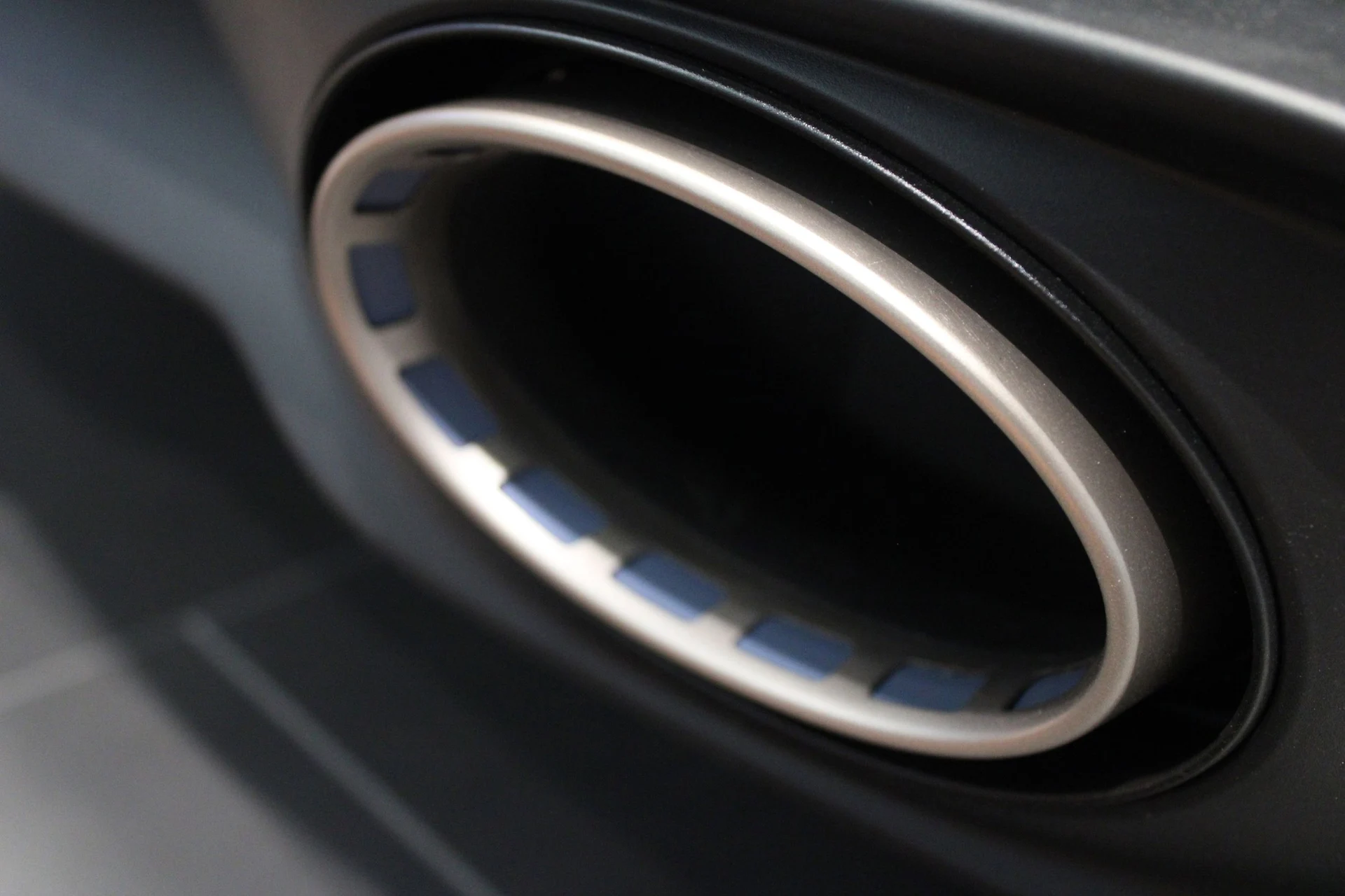 mph013_3401407357_38e9e4d23c1bc2019defbd52d2a800a7x_7214d17cdf