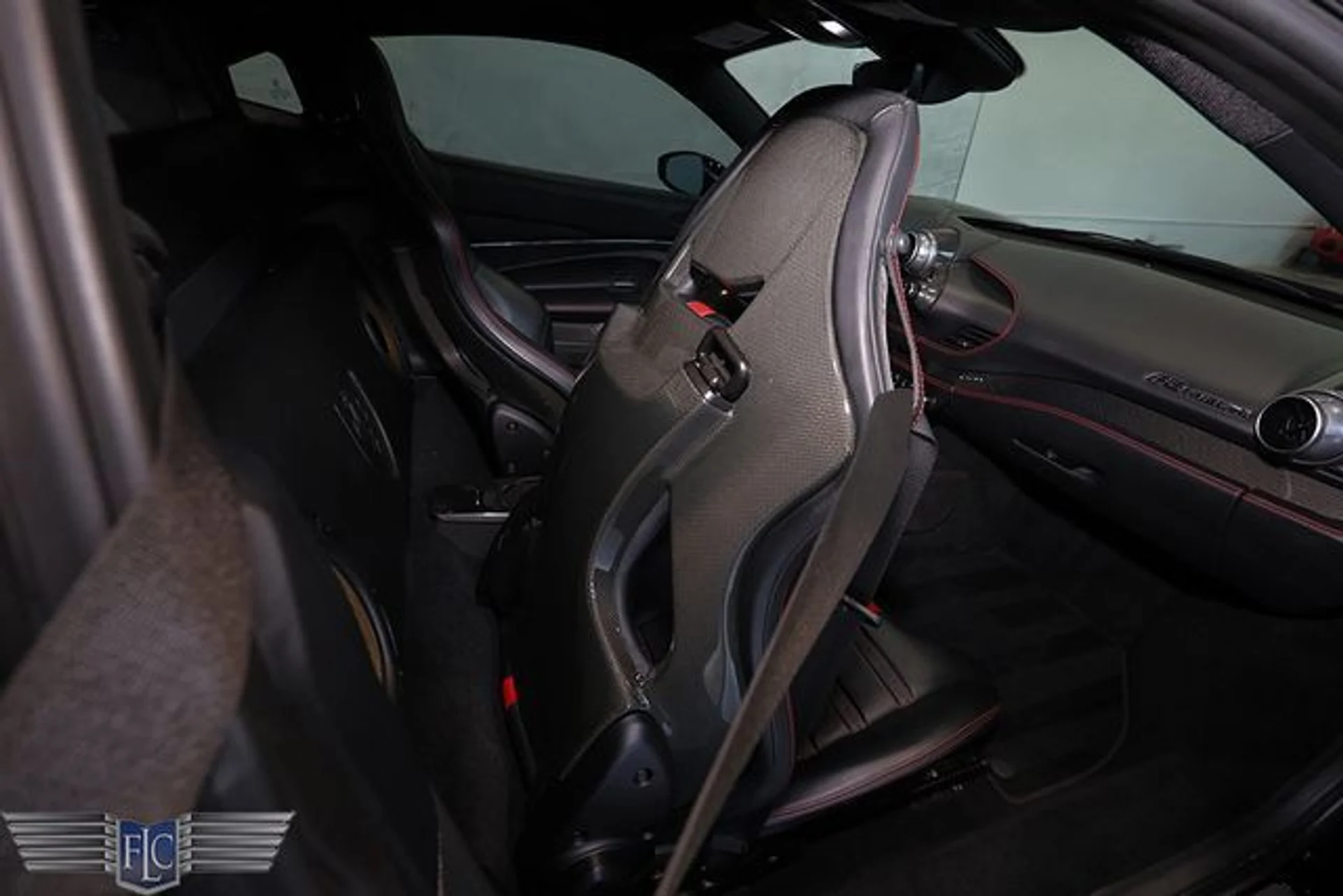 mph013_3404344436_used_2020_ferrari_f8_tributo_coupe_9689_22960423_18_640_d7f572e6fd