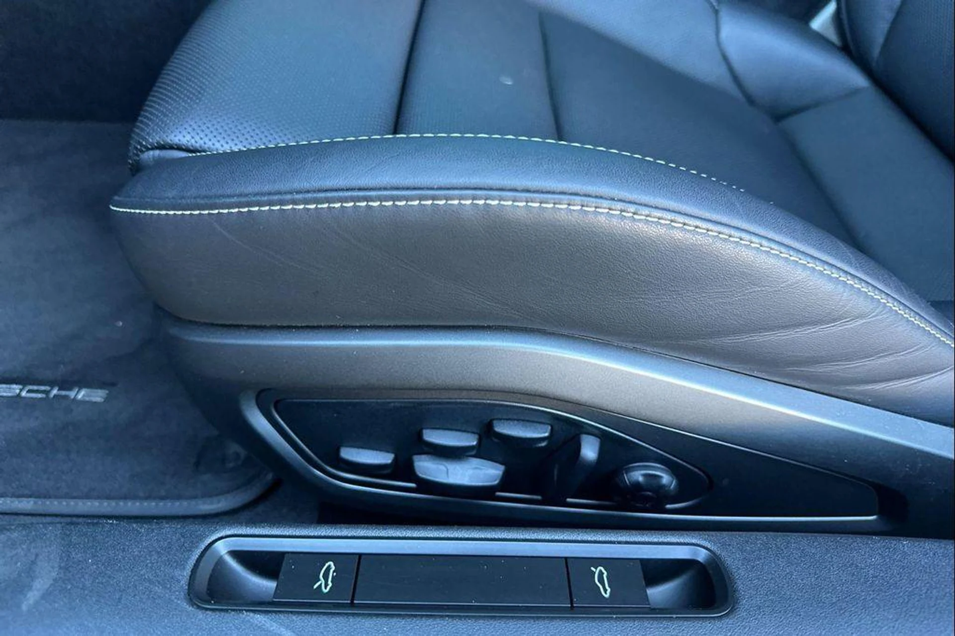 mph013_3408205302_r_W2mc_v_O6t_Ek_I_Jni5j_Nm_Hsy_Lv_k_04fdfcced1