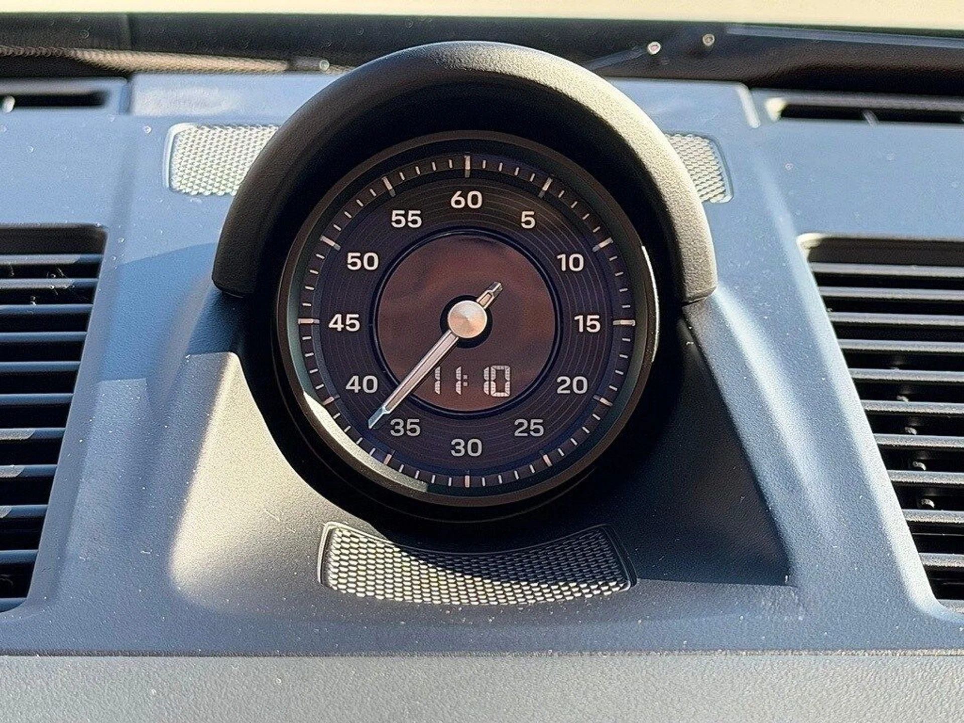 mph013_3409015705_44346d2045a05d755952c8dfb81d5ca3x_811155635b