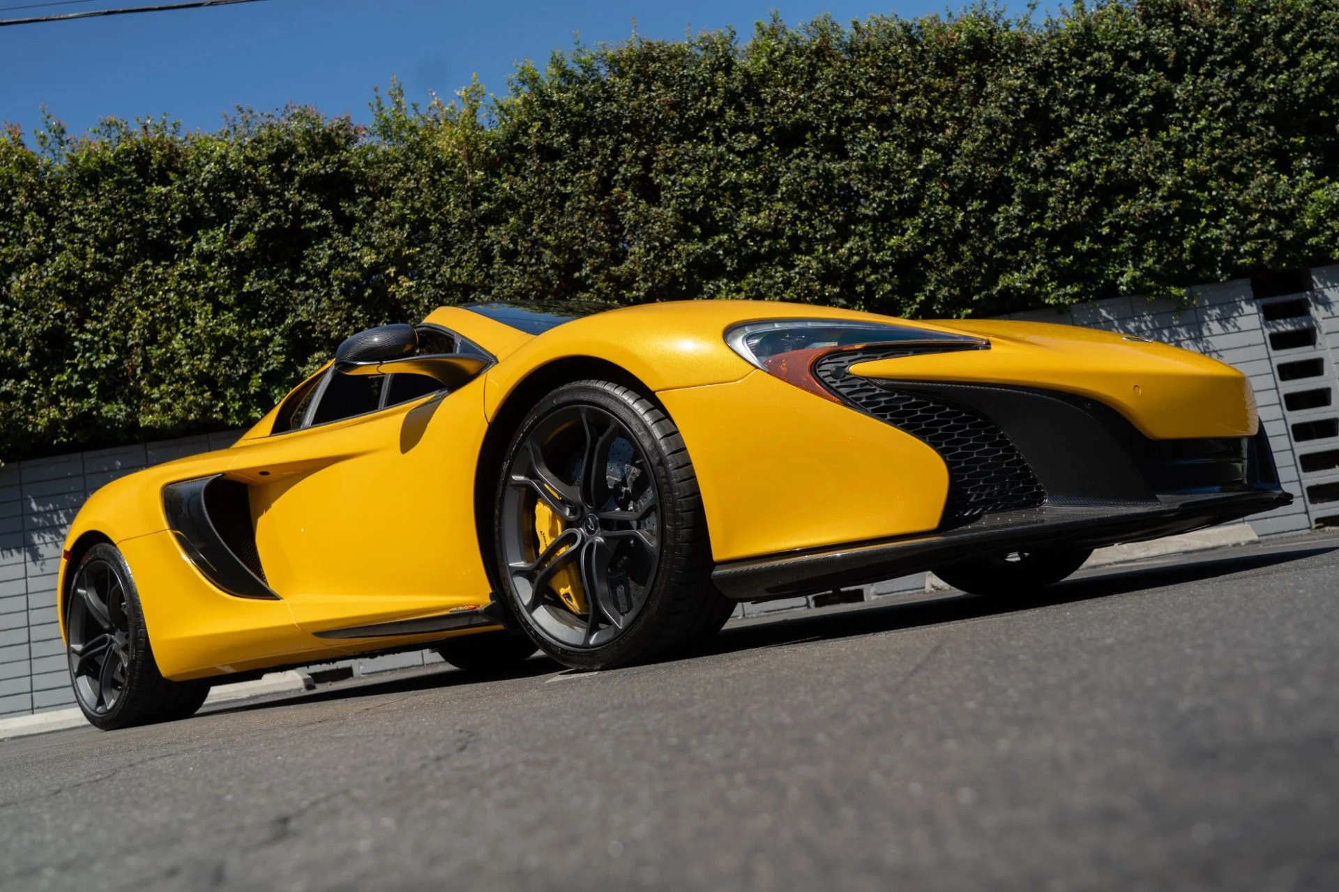 mph013_34156103_Used_2016_Mc_Laren_650_S_Spider_1757368630_bcfbaebc15