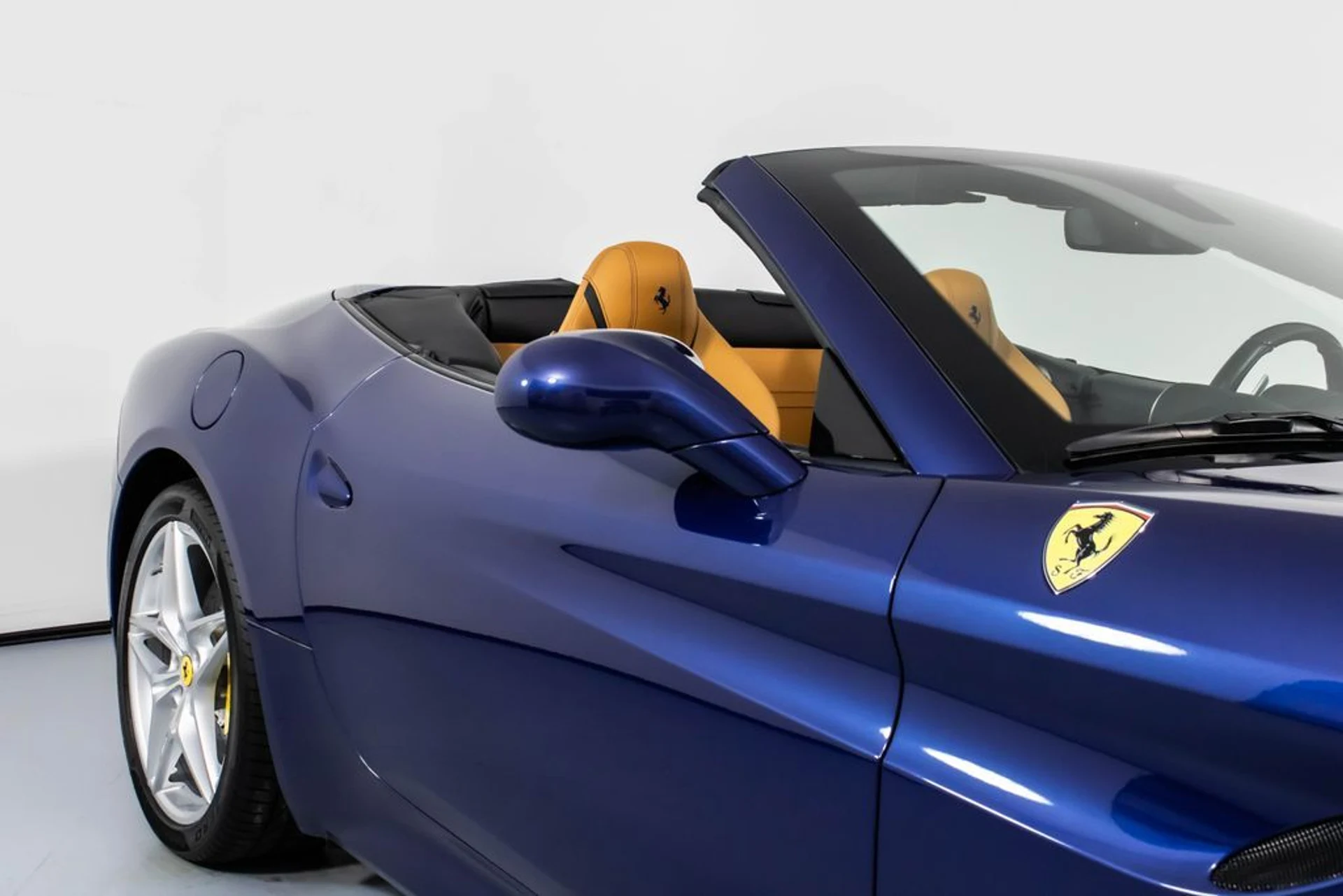 mph013_3417438423_468f50fd955552243ad50a4e73647219x_c21891ab39