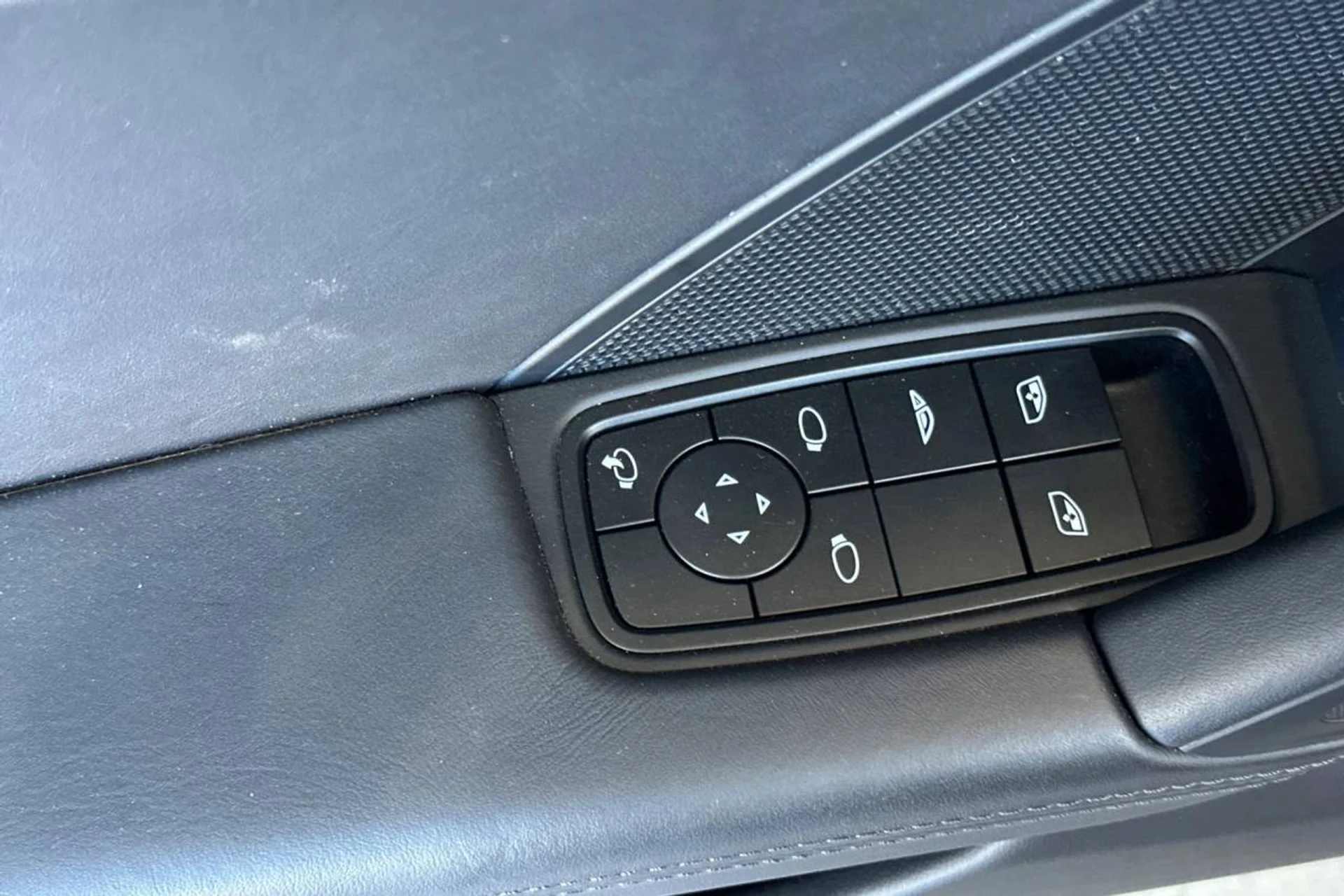 mph013_3419126933_1280_45ad583929