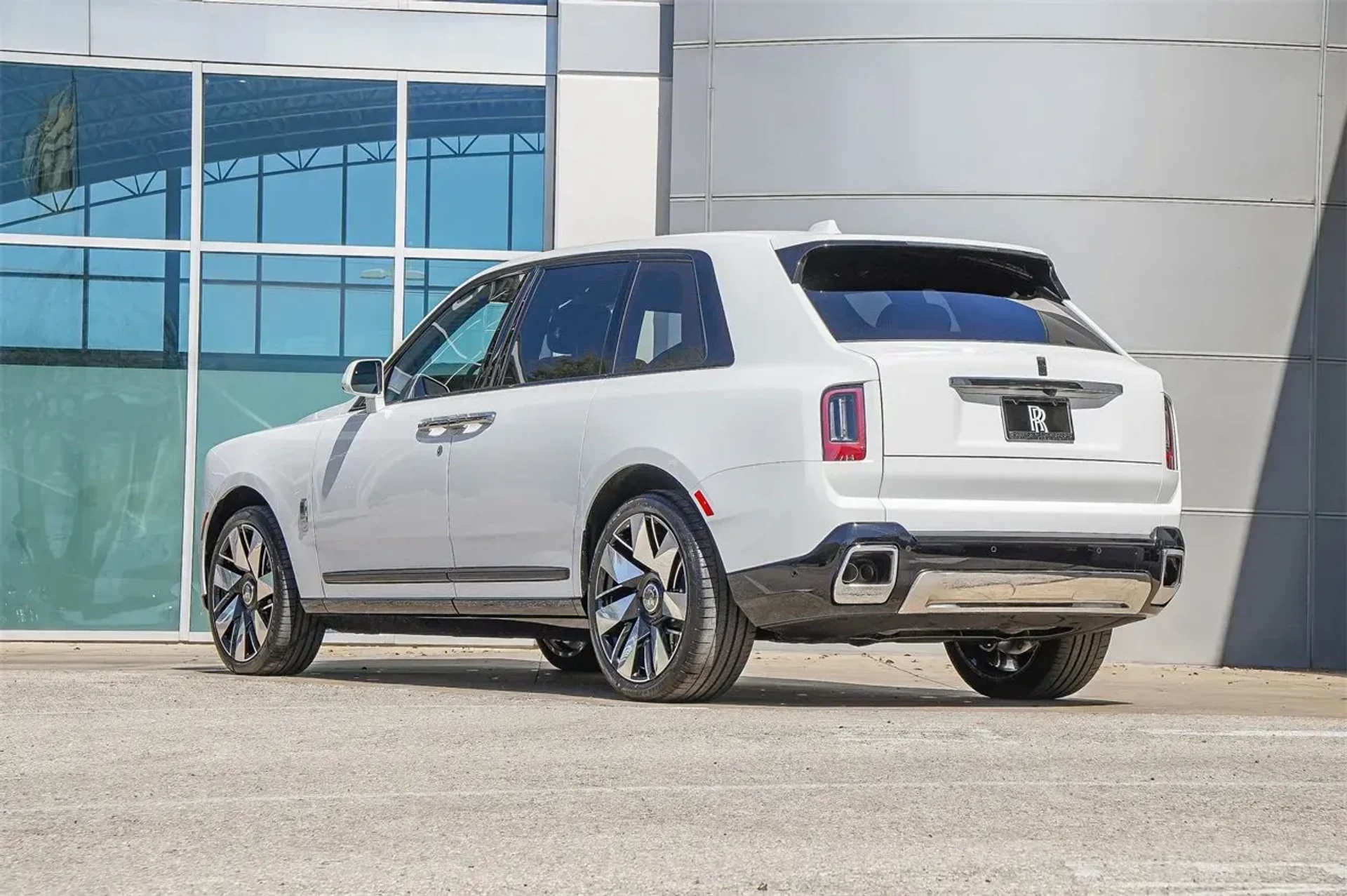 mph013_3426952626_8de063aee37a44eb99bc74e1fe2fd096_33523f90ef