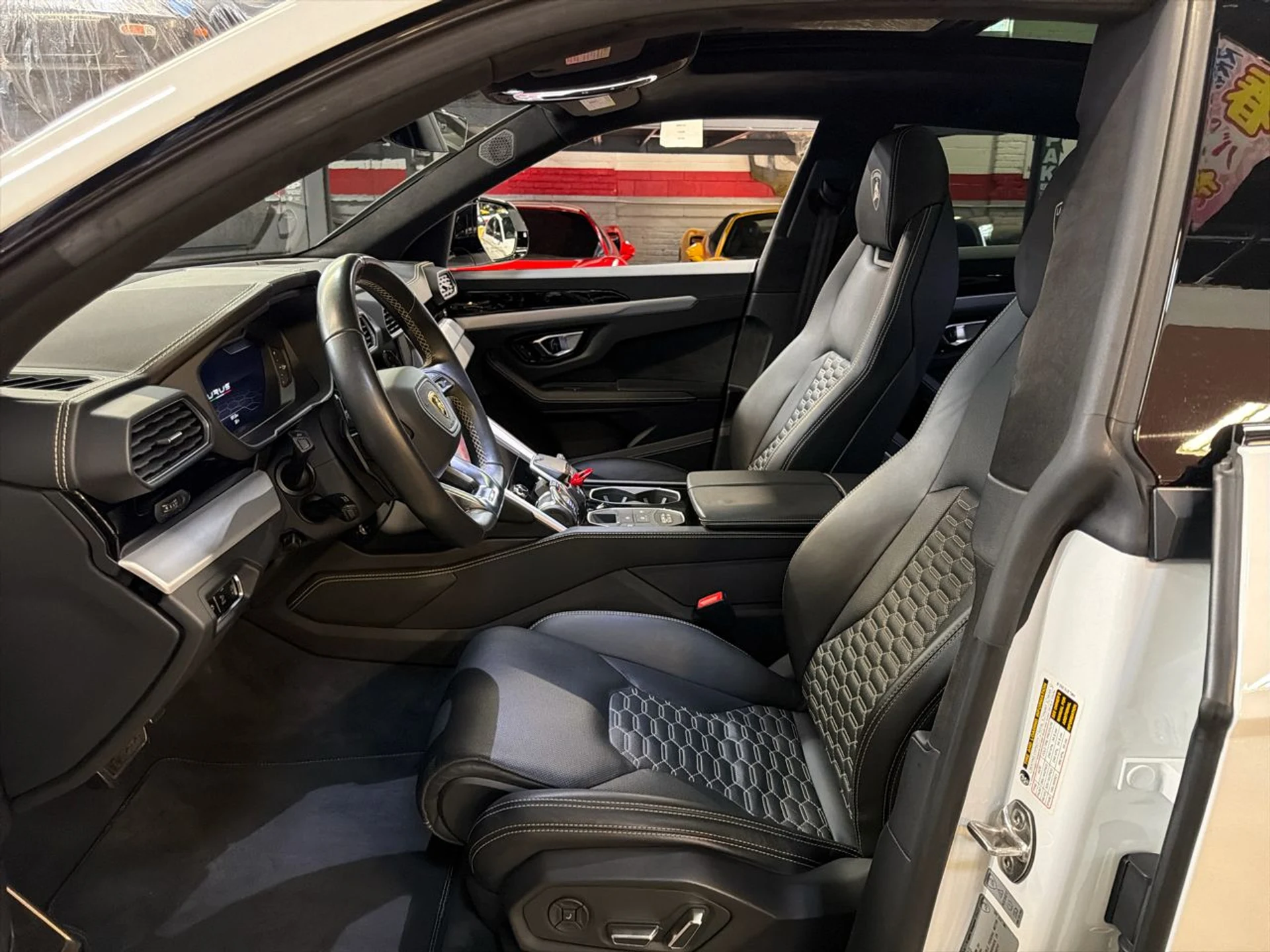 mph013_3429270748_639007975360888652_5e6bbfbbcd