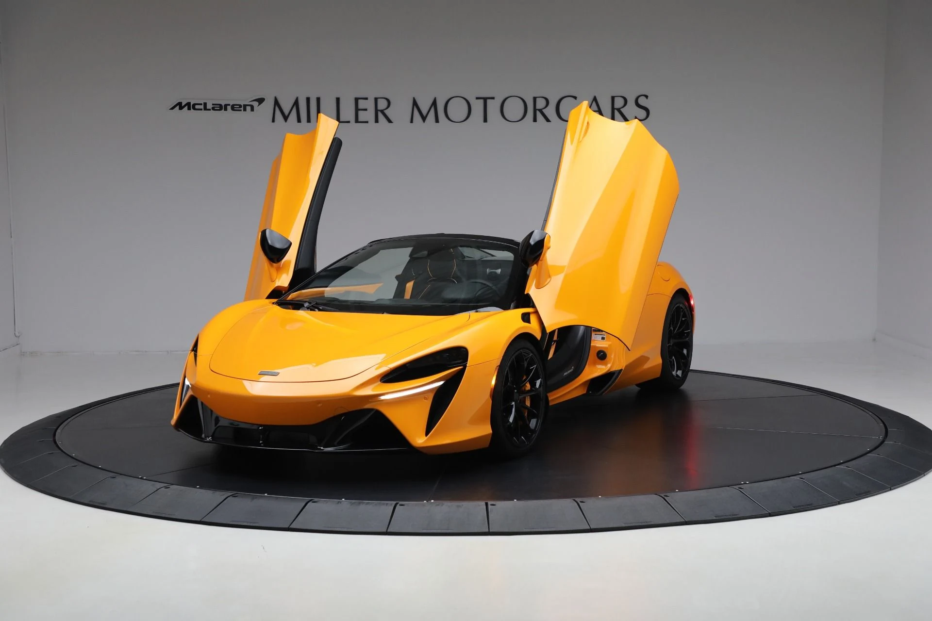 mph013_3429547522_New_2026_Mc_Laren_Artura_Spider_Tech_Lux_6c12b45352