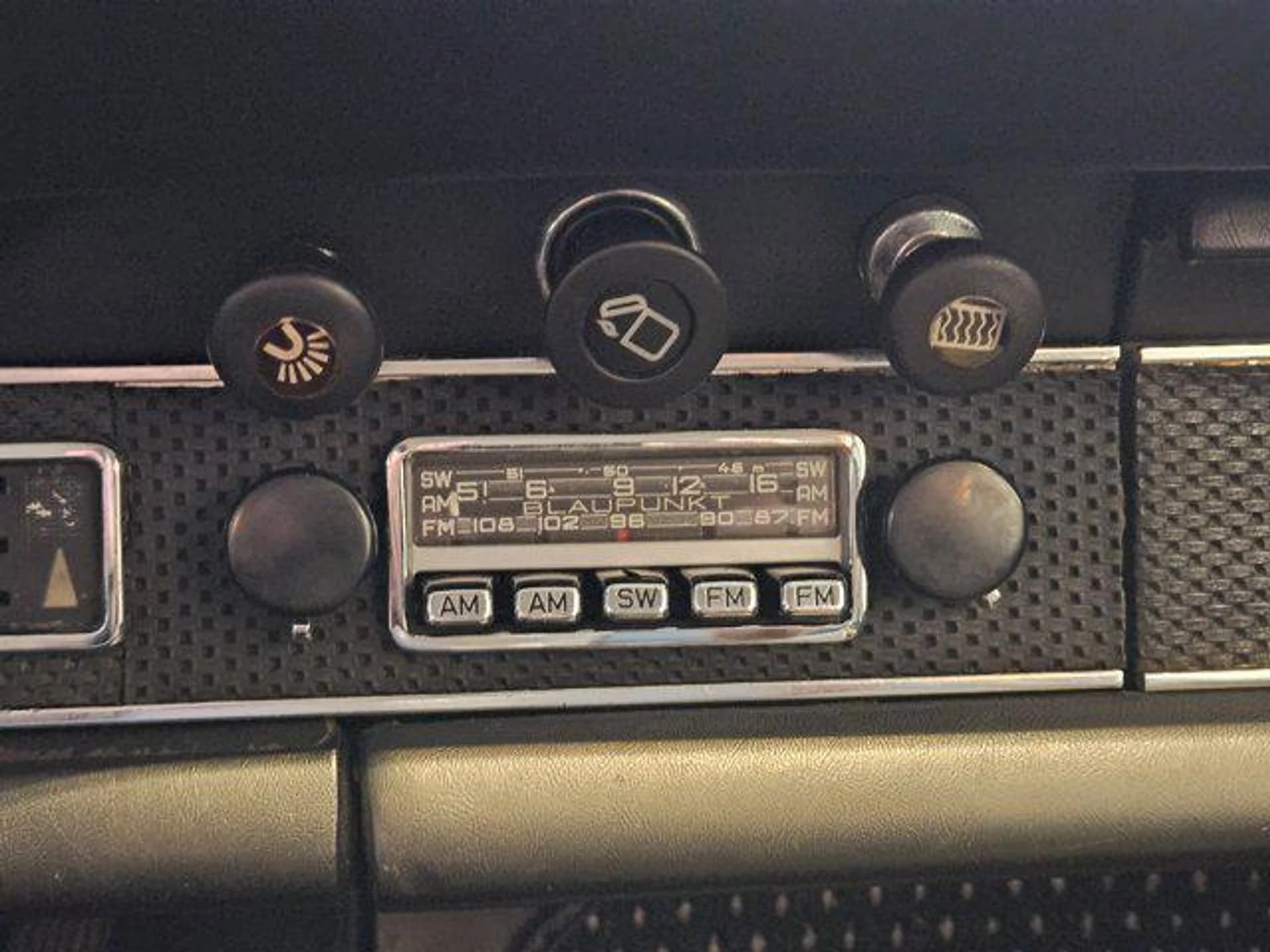 mph013_3430837603_l_Rr_Dy_W2_Y1_Nlt_AE_Bi6_PV_Pt_V_Icj4_aa811ae604