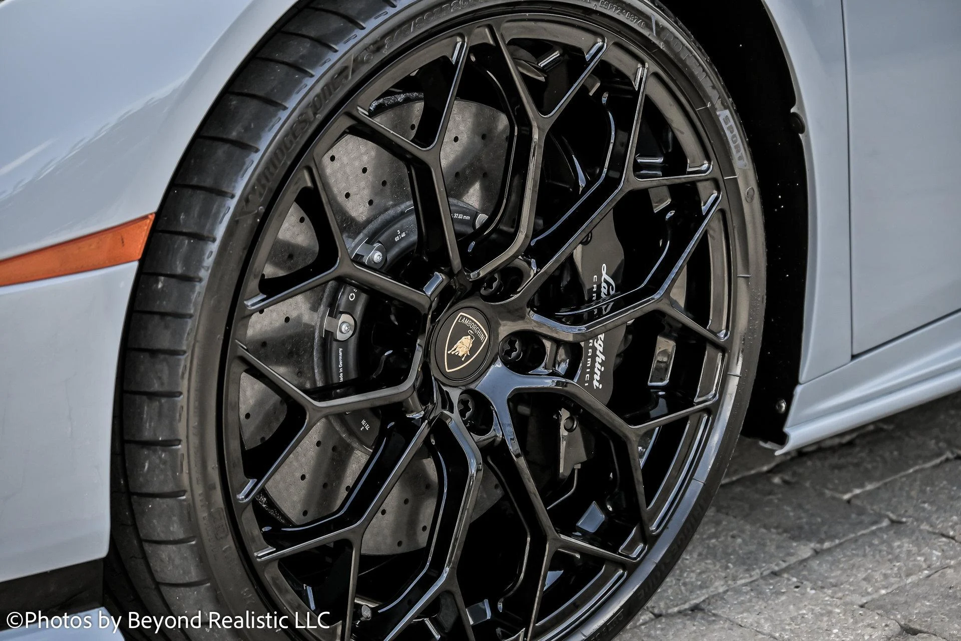 mph013_3438457229_Used_2024_Lamborghini_Huracan_Tecnica_1757145904_528ad2d0b4