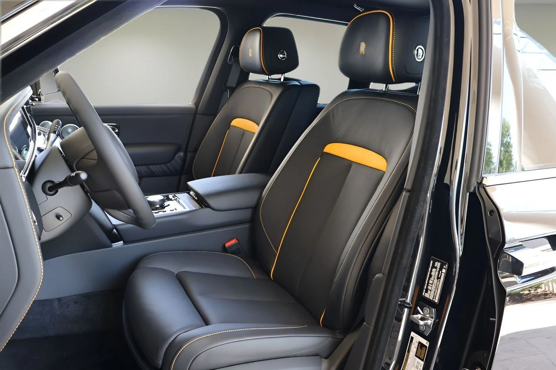 mph013_3438520538_14_5d64bb0a9a