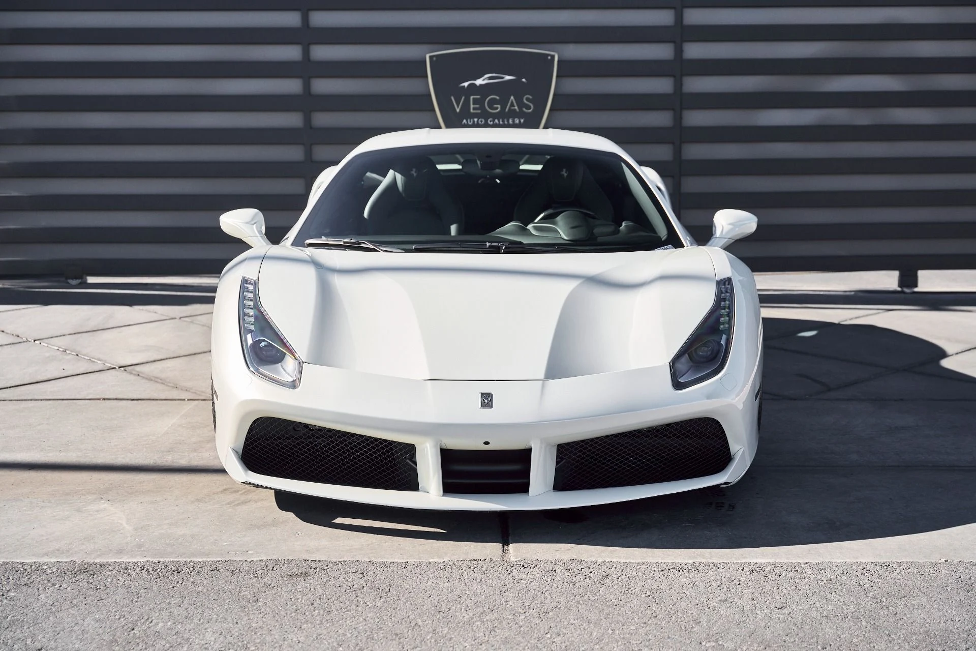 mph013_3441813528_Used_2017_Ferrari_488_GTB_1768271138_b282f72c5c