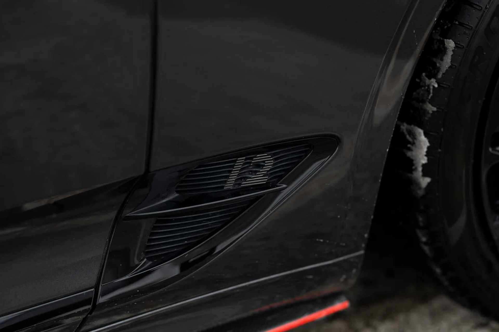 mph013_3445511111_47f6dca51b04eb729e3f5ef95ec65a10x_e3724a184f