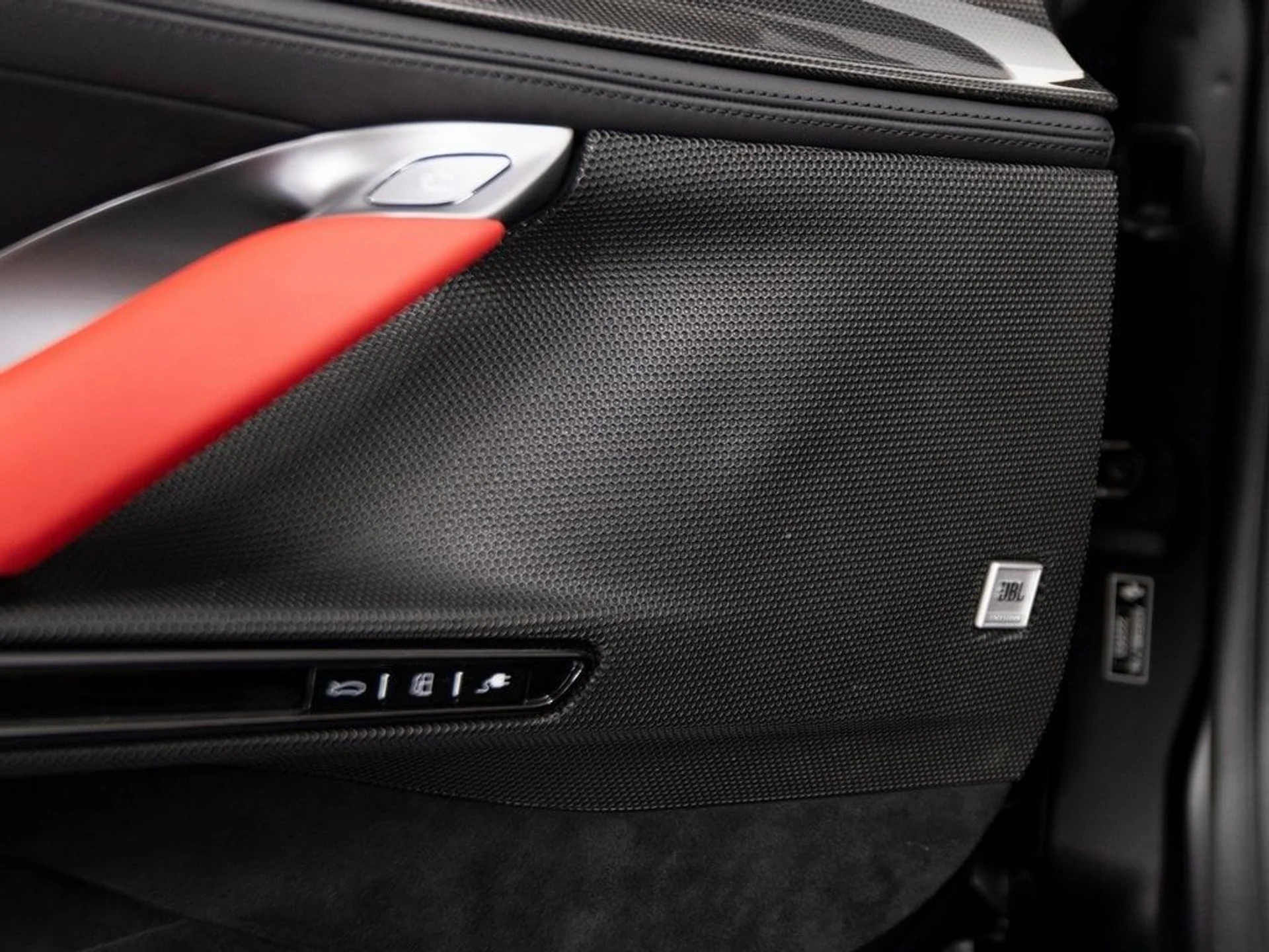 mph013_3447364526_78582e7d6ad3c048598f0f7c03432464x_0faeb47aef