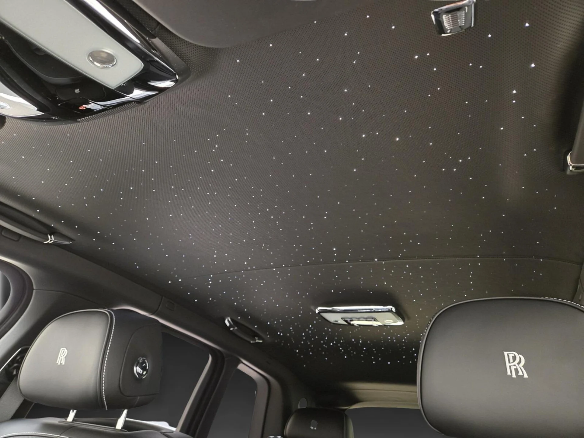 mph013_3451652512_New_2026_Rolls_Royce_Cullinan_1776489334_e468864714