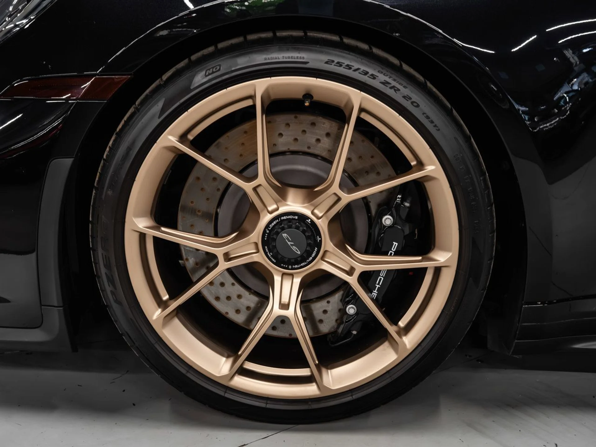 mph013_3452488727_porsche_911_2022_314faa8794