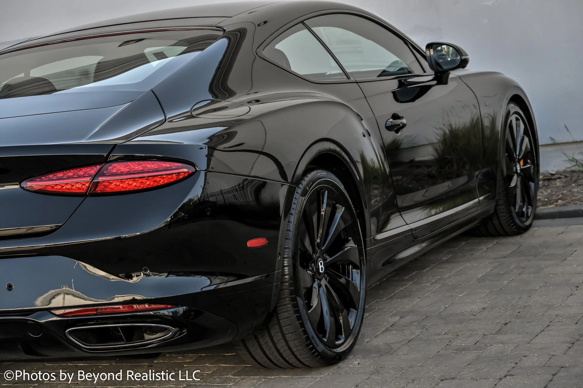 mph013_3455061475_Used_2025_Bentley_Continental_V8_1767433394_837ce58251