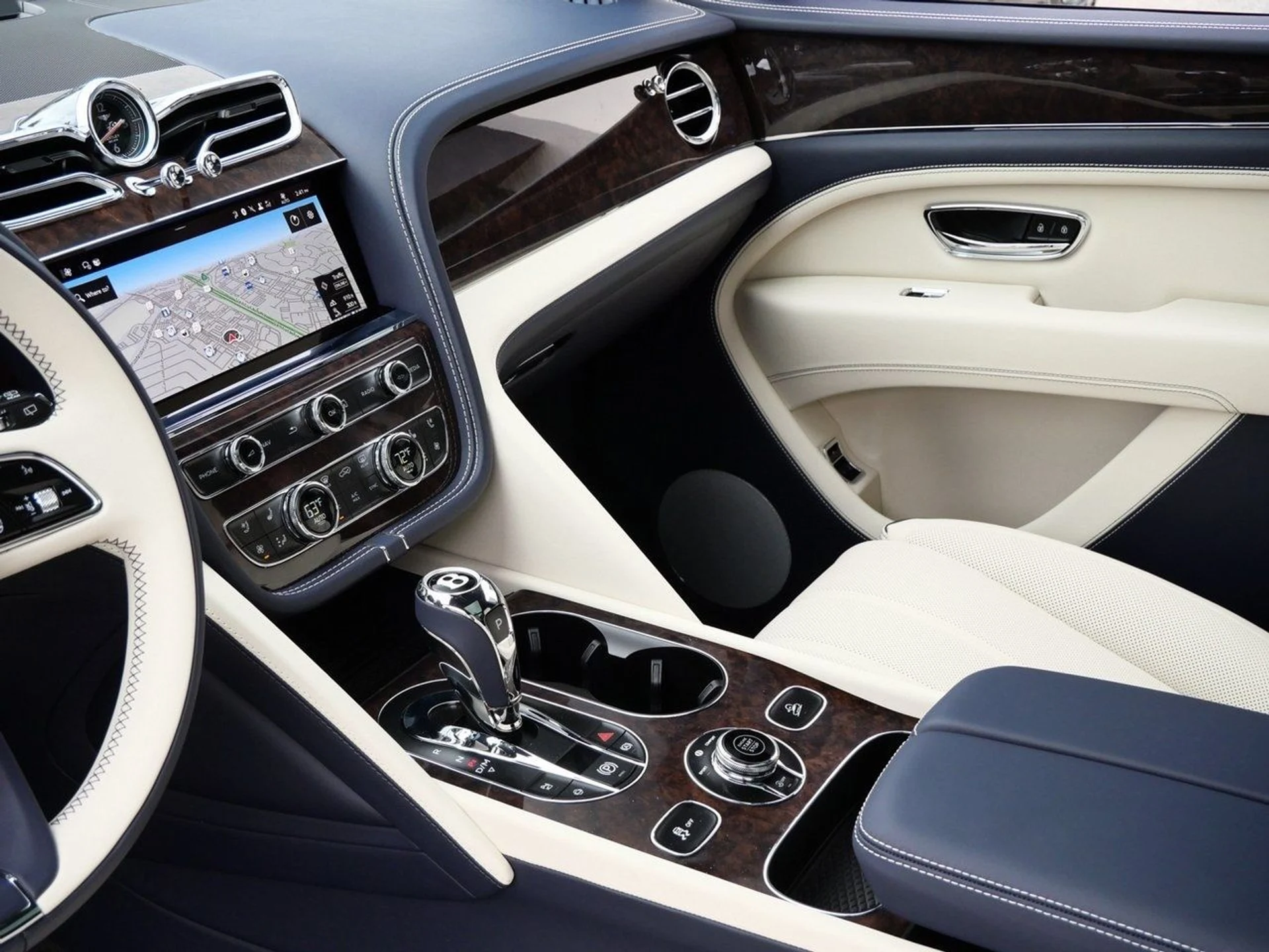 mph013_3460074948_ae4e25253953bee3035a2cc8d9927003x_0c6ed6550f