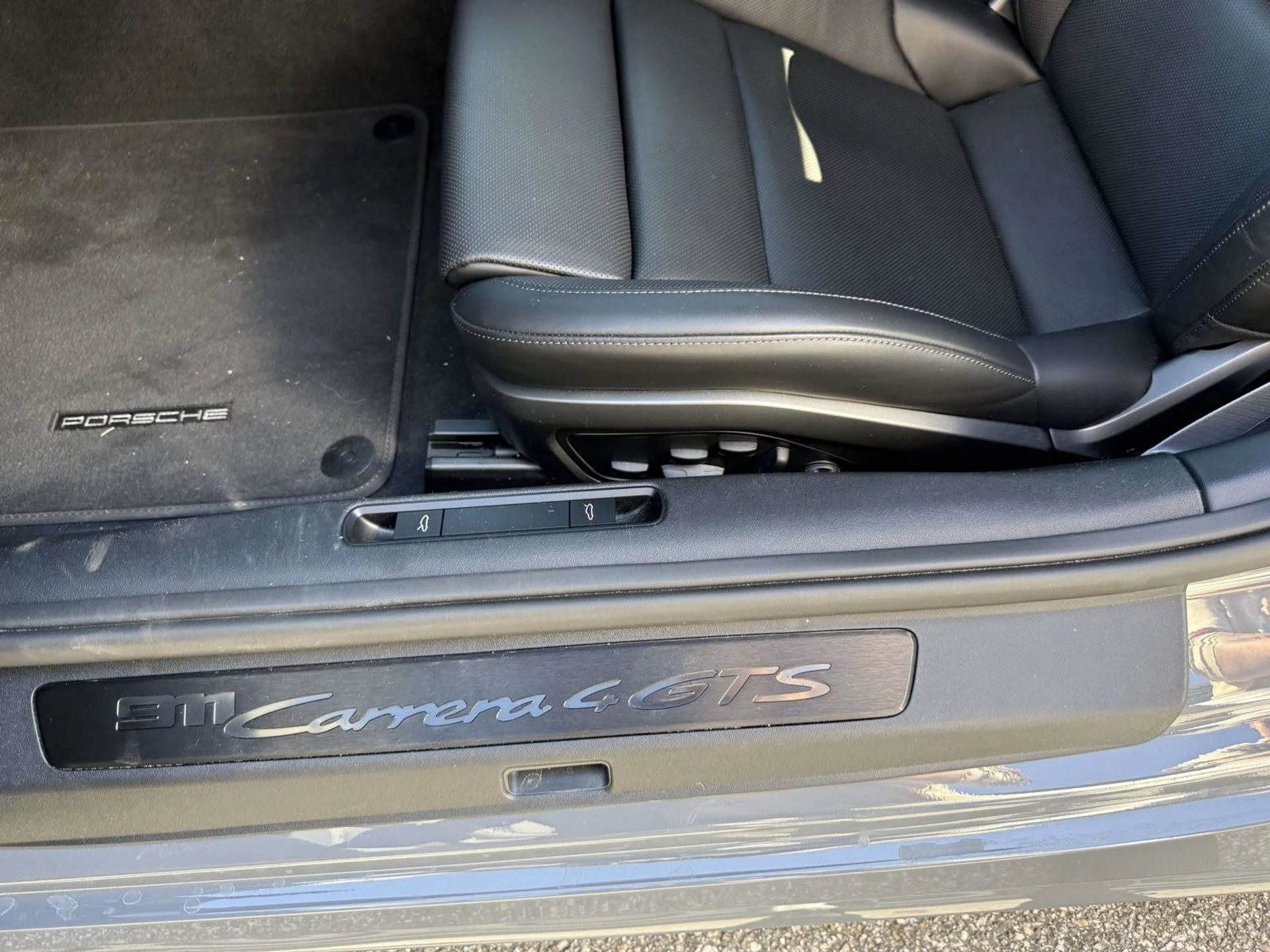 mph013_3461402501_7fe83e6aa321729492ed5e5d49fc4ef4x_a7913a80ae