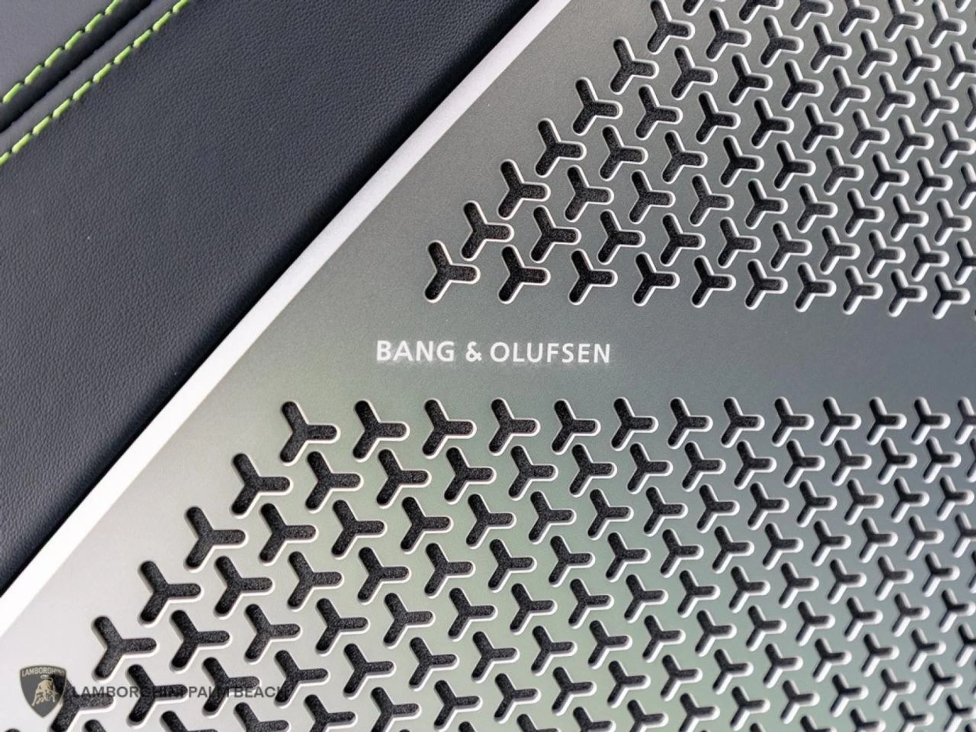 mph013_3462269474_d812b037127d853c7490eea0a849c456_580337ee75