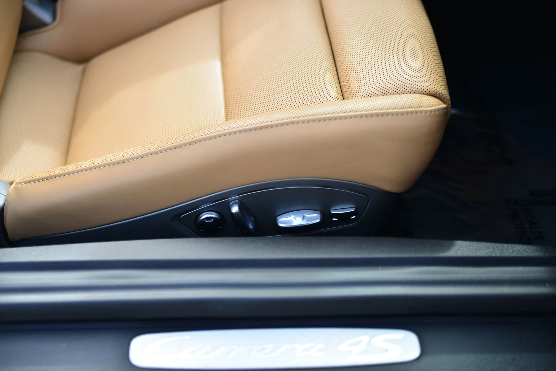 mph013_3462954794_ad453719b262f3b90882dad06294ccbbx_1d84d90d78