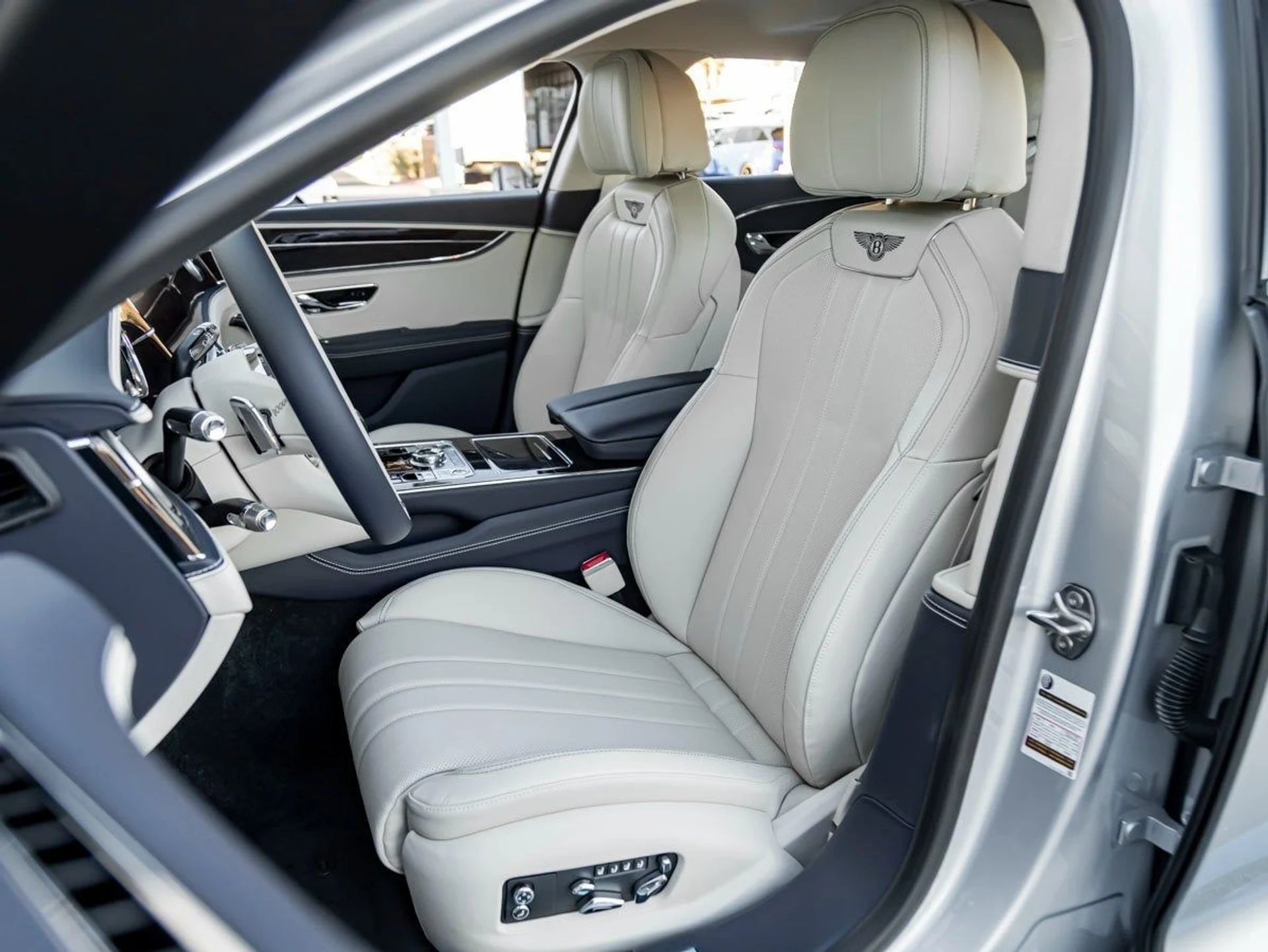 mph013_3465316367_14_8d3f7ebb79