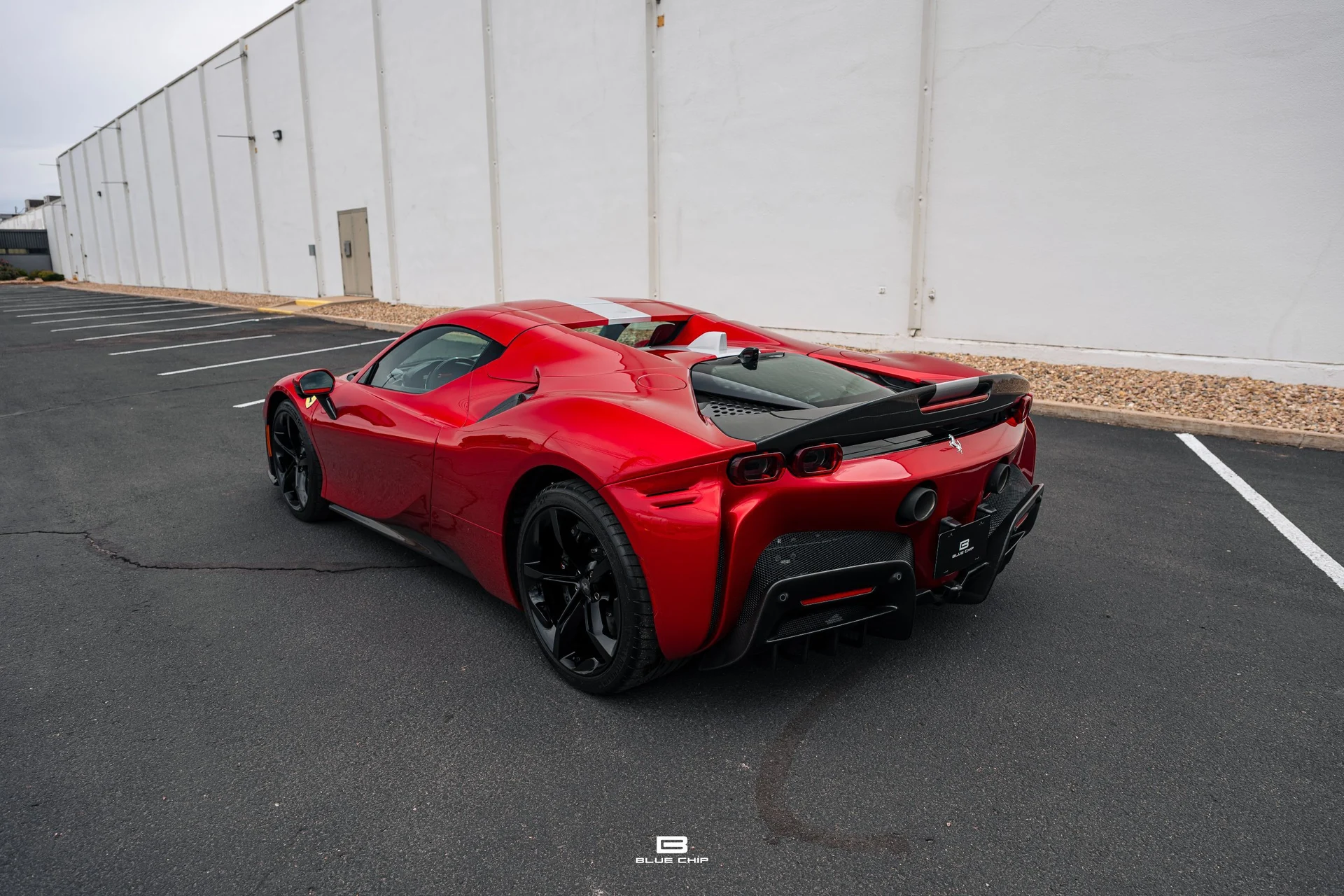 mph013_3473654976_6a6a85695d15ef8a9f10db70_23796_202025_20_Ferrari_20_SF_90_20_Spider_20_Roso_20_Magma_14_4b4716bbcd
