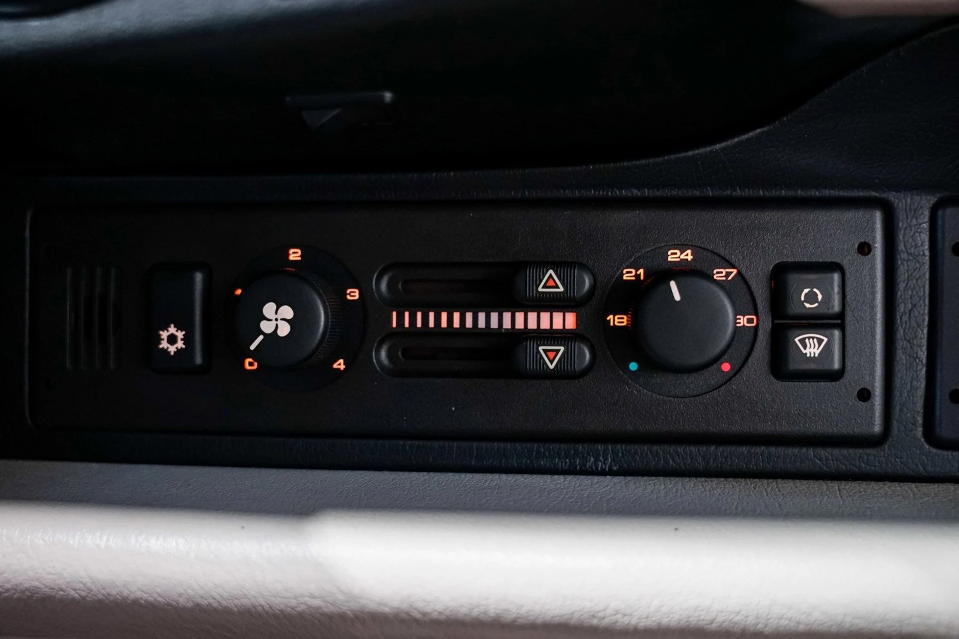 mph013_3487533896_32f498c1a6d6356e4d85491615eddf32x_d2e7927c1e