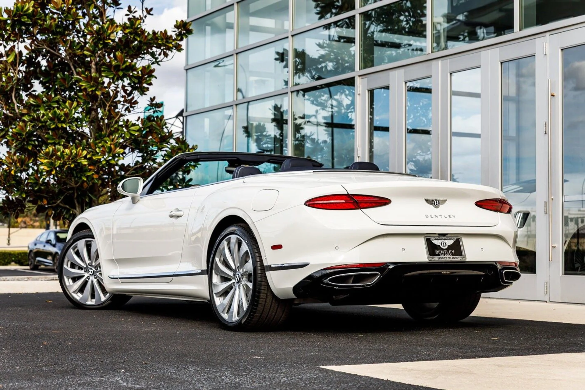 mph013_3506632271_0f3e4c7609472f18ce11db7803ecedf0x_7bc3b23689